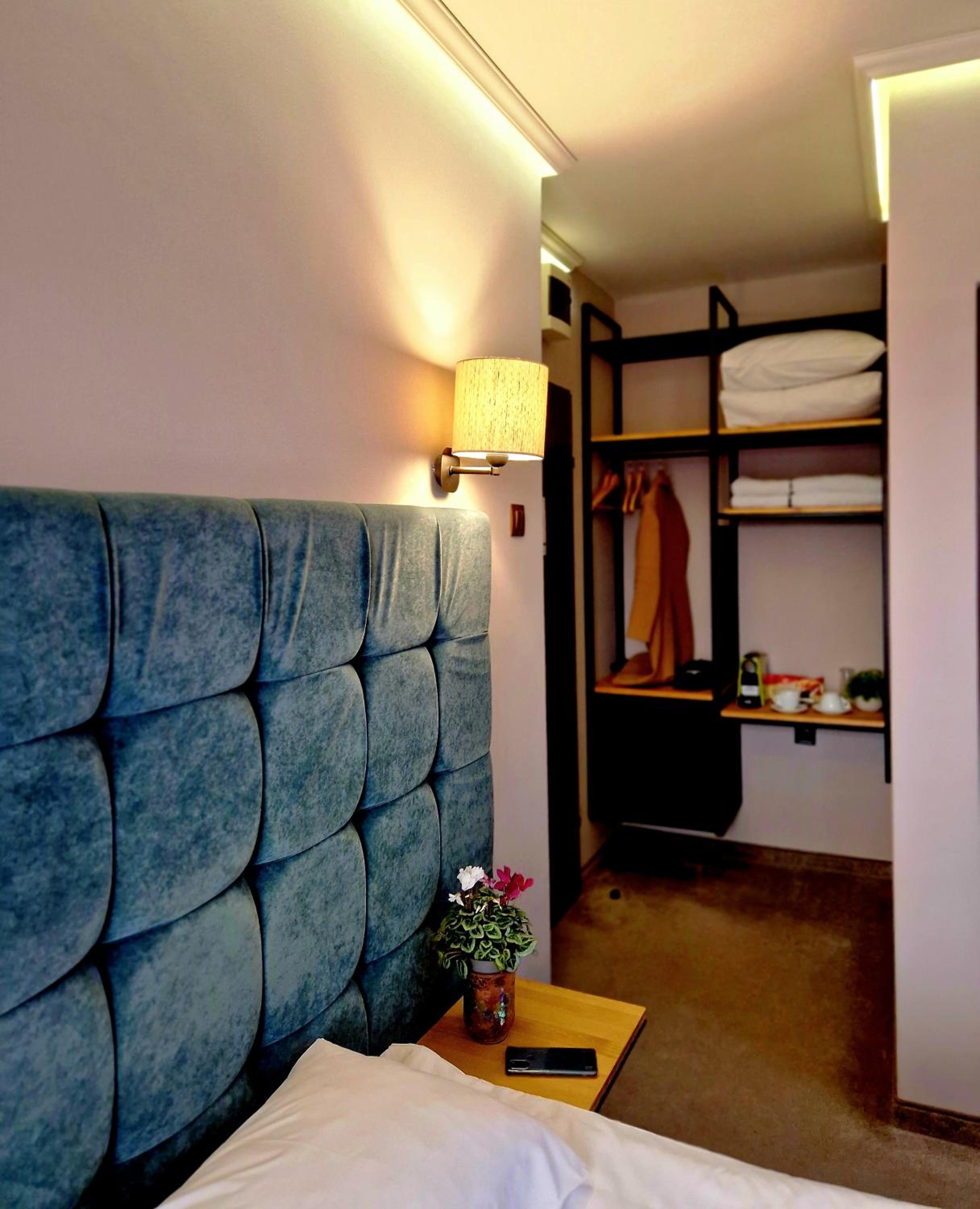 Small Double Room photo 1