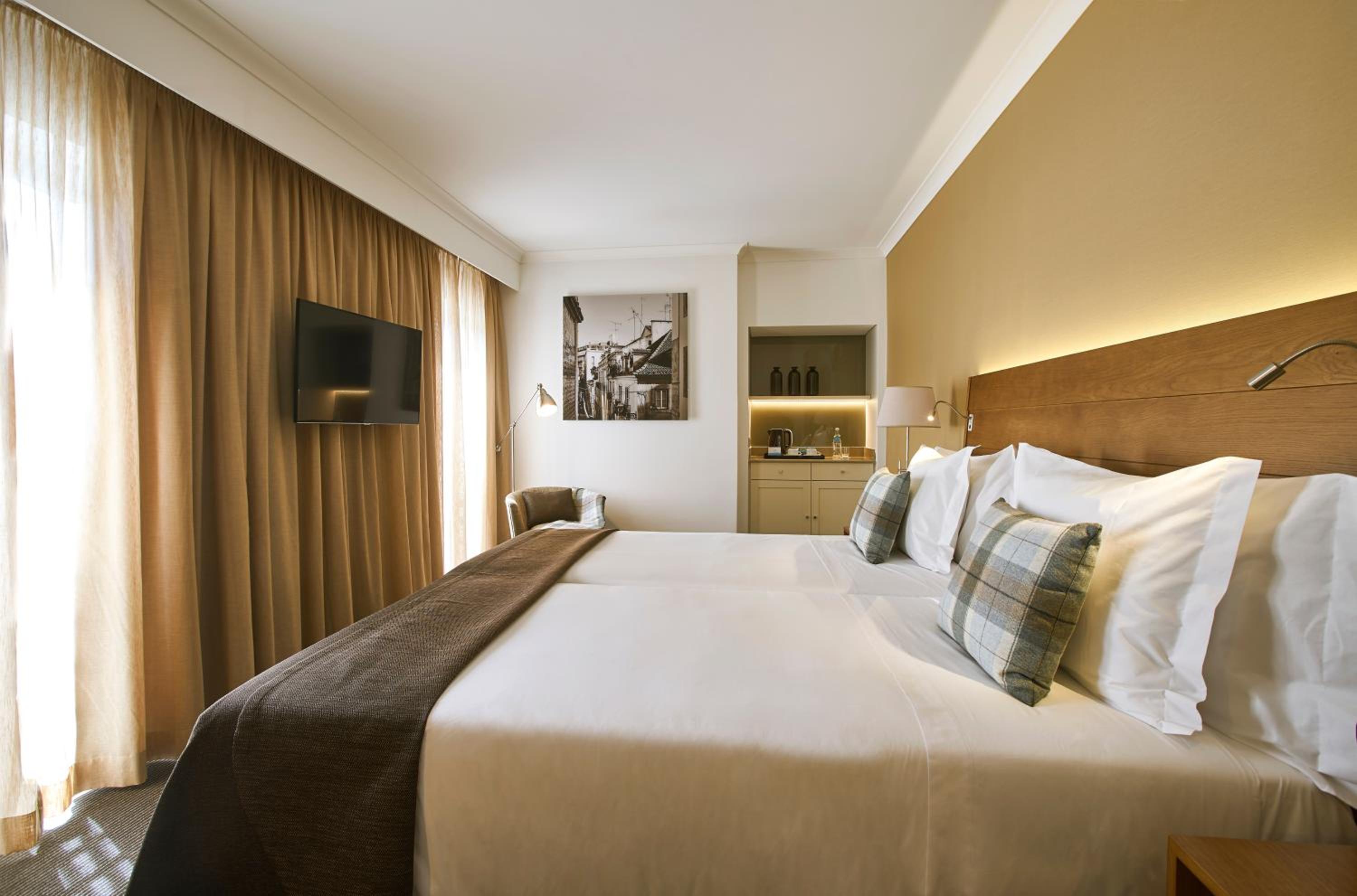 Superior Room - Photo 1
