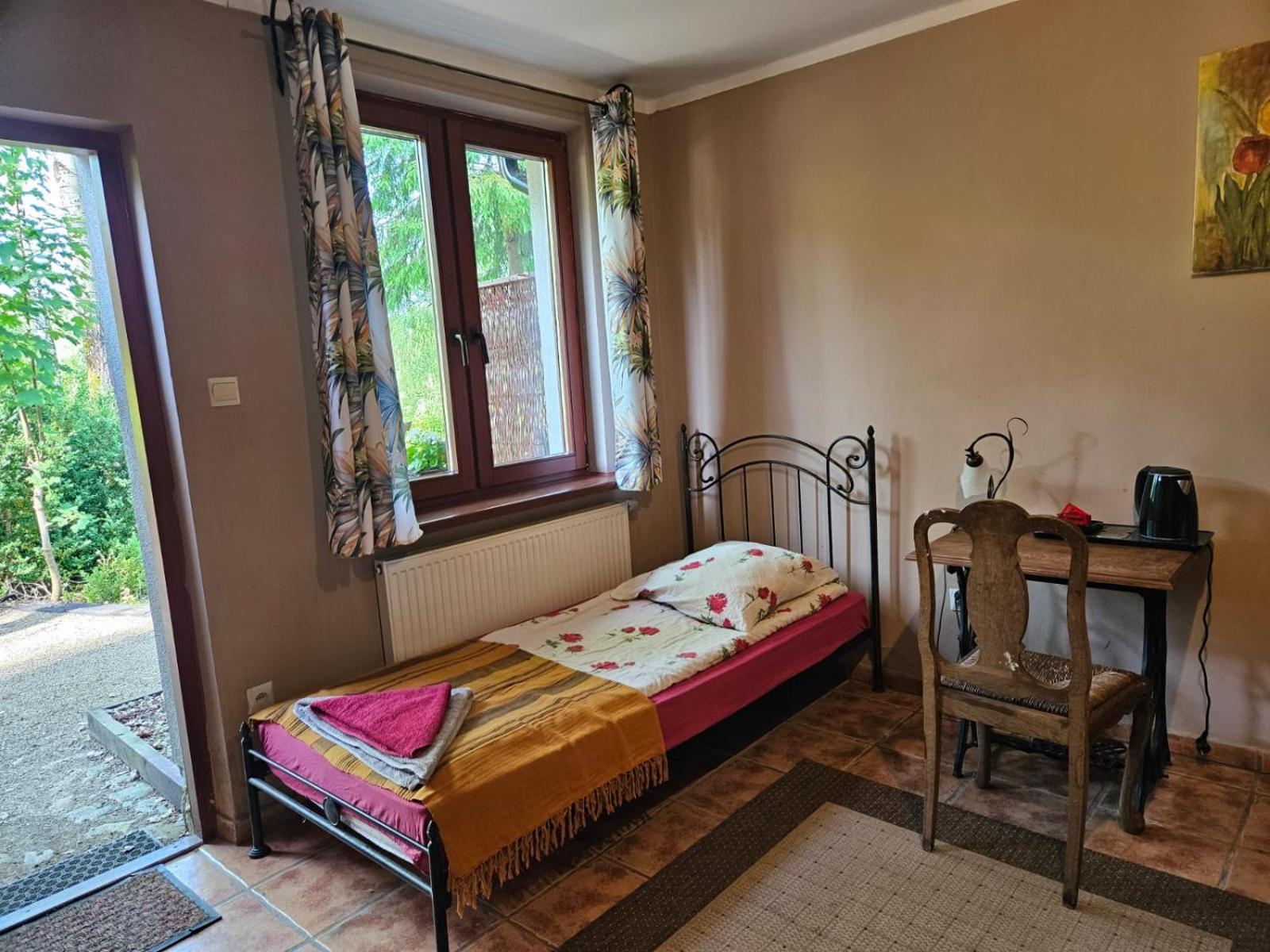 Triple Room with Garden View photo 2