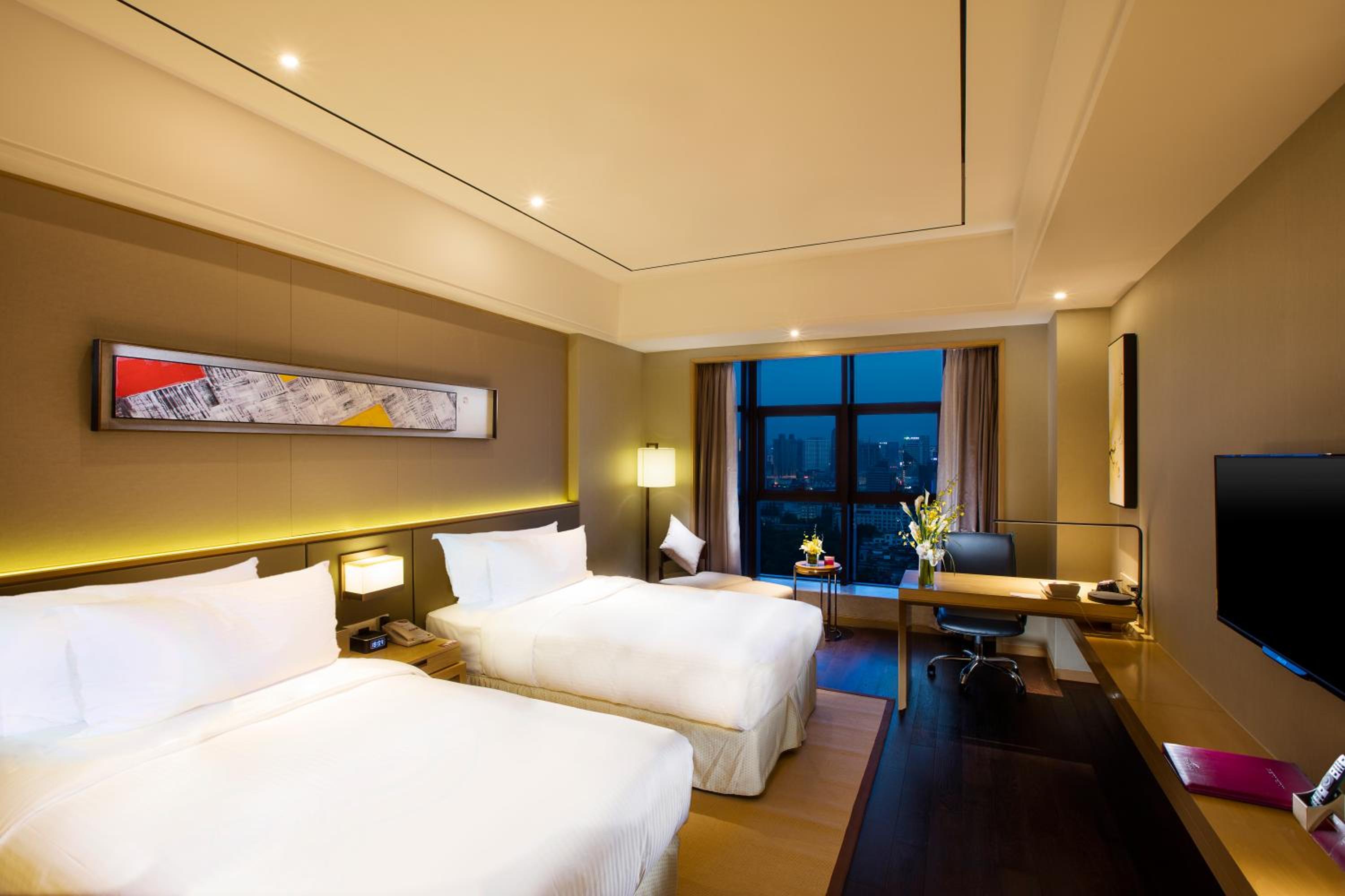 Standard Twin Room - Disability Access