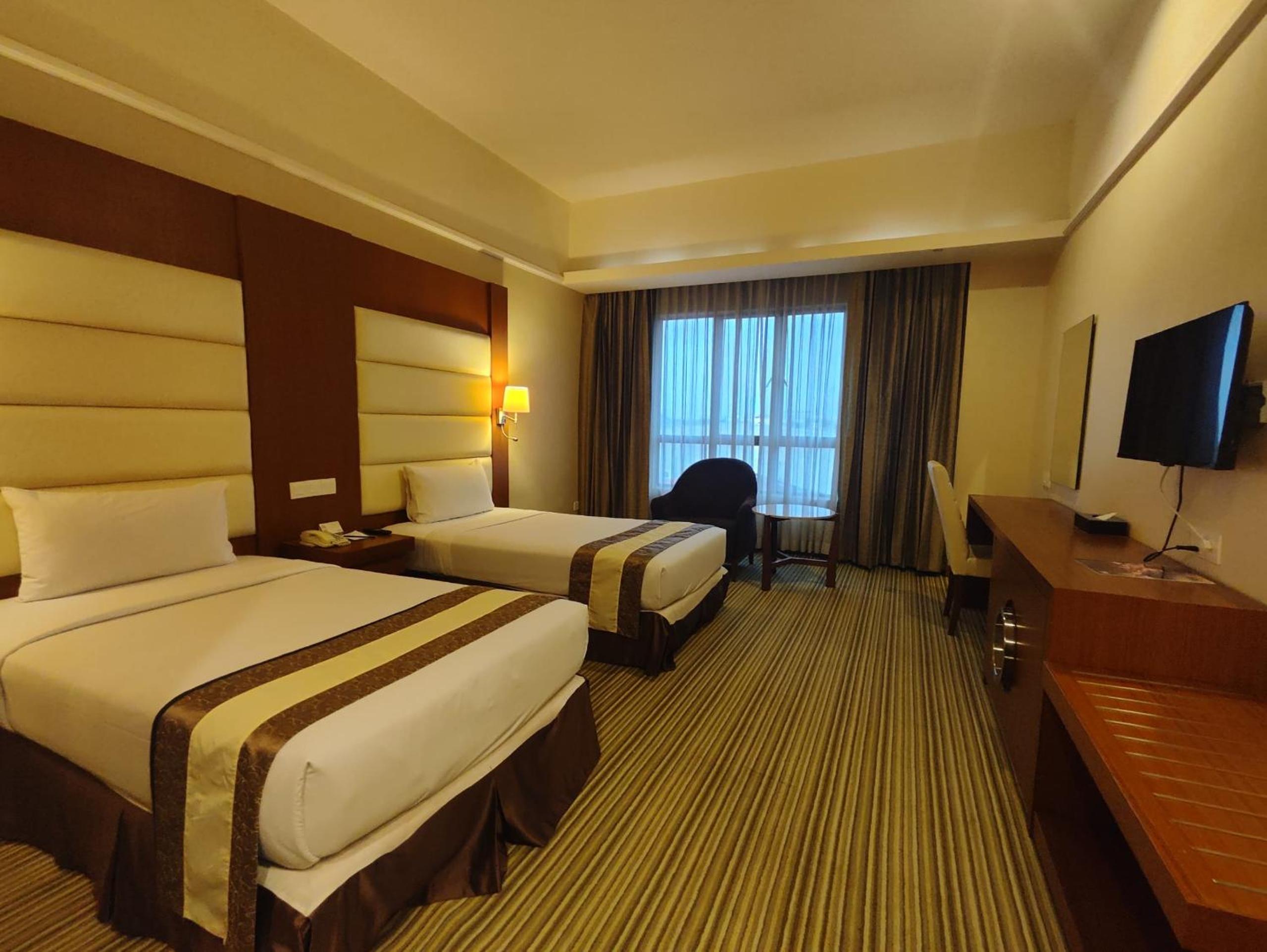 Fajar Deluxe Twin