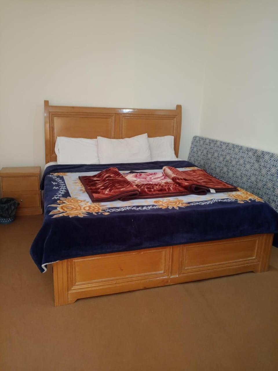 Deluxe Room - Photo 6