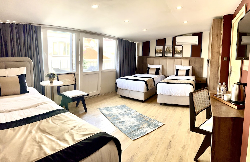 Family Triple Room photo 1
