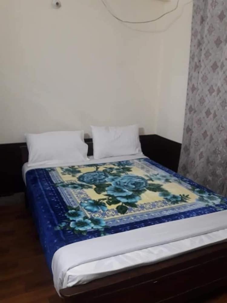 Standard Double Room photo 3