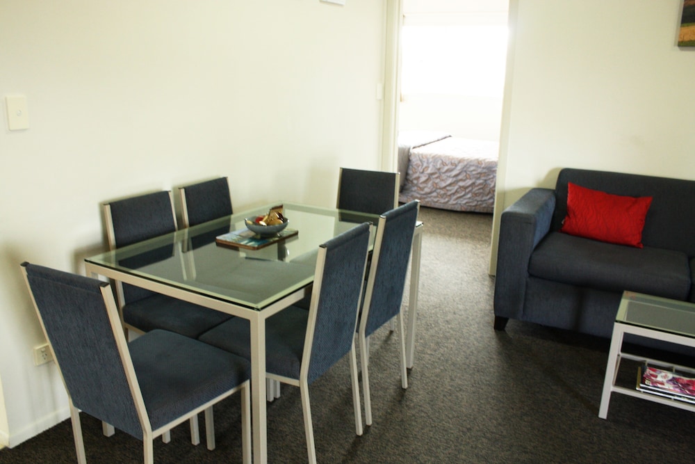 Executive Apartment, 1 Bedroom, Non Smoking, Kitchen photo 3