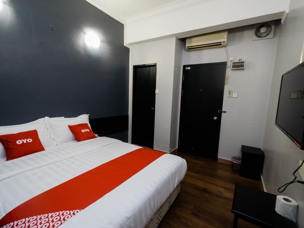 Deluxe Double Room, 1 Double Bed photo 2
