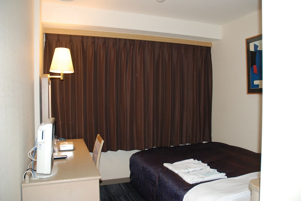 Economy Double Room, Smoking - Photo 1