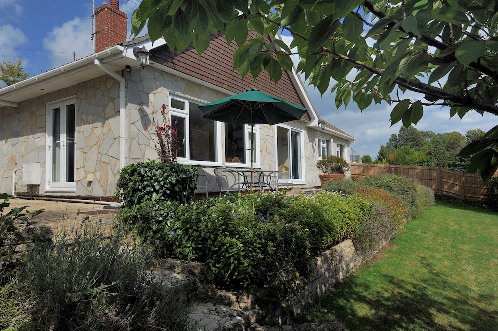 Cottage photo 1