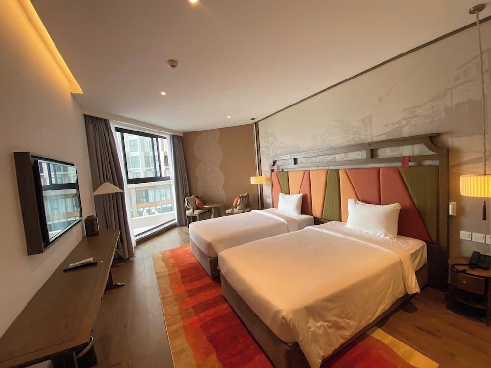 Deluxe Single Room, Partial Sea View photo 2