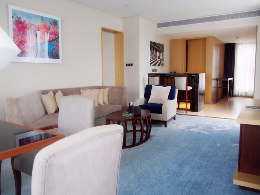 Premier Suite photo 1