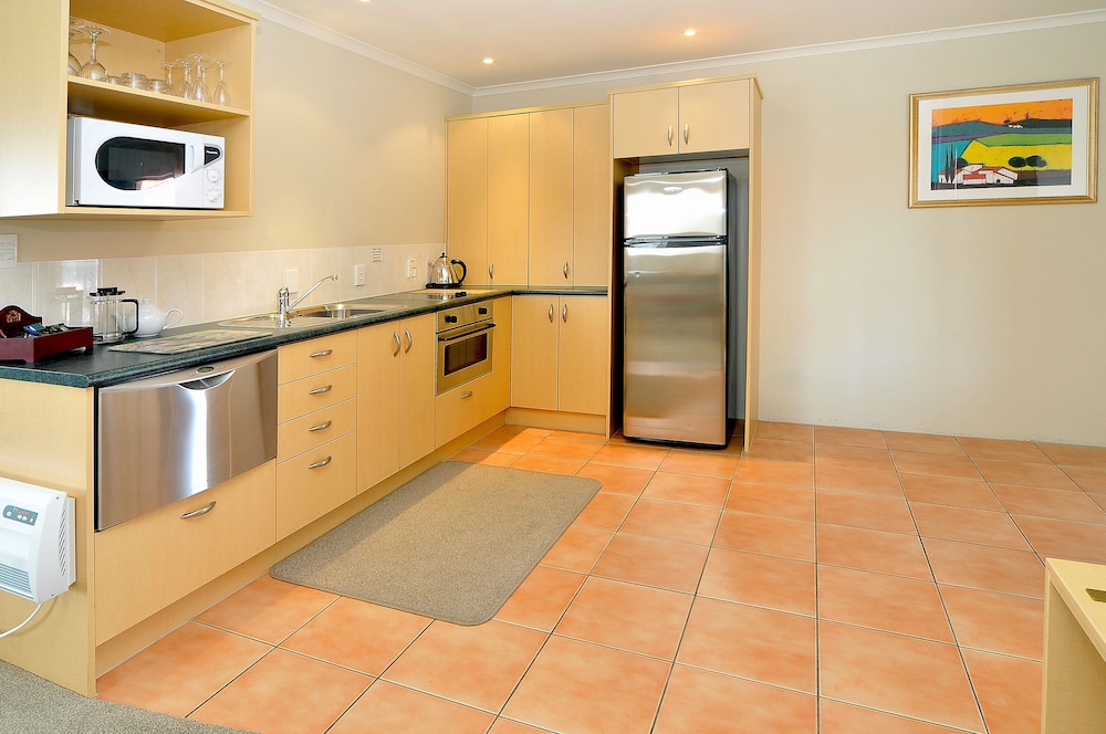 Family Apartment, 2 Bedrooms - Photo 5