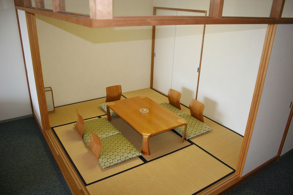 Ocean view Japanese-Western-Style Room (Non-smoking) photo 3
