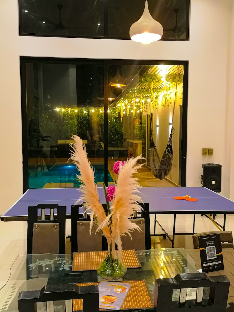 Design Townhome photo 3