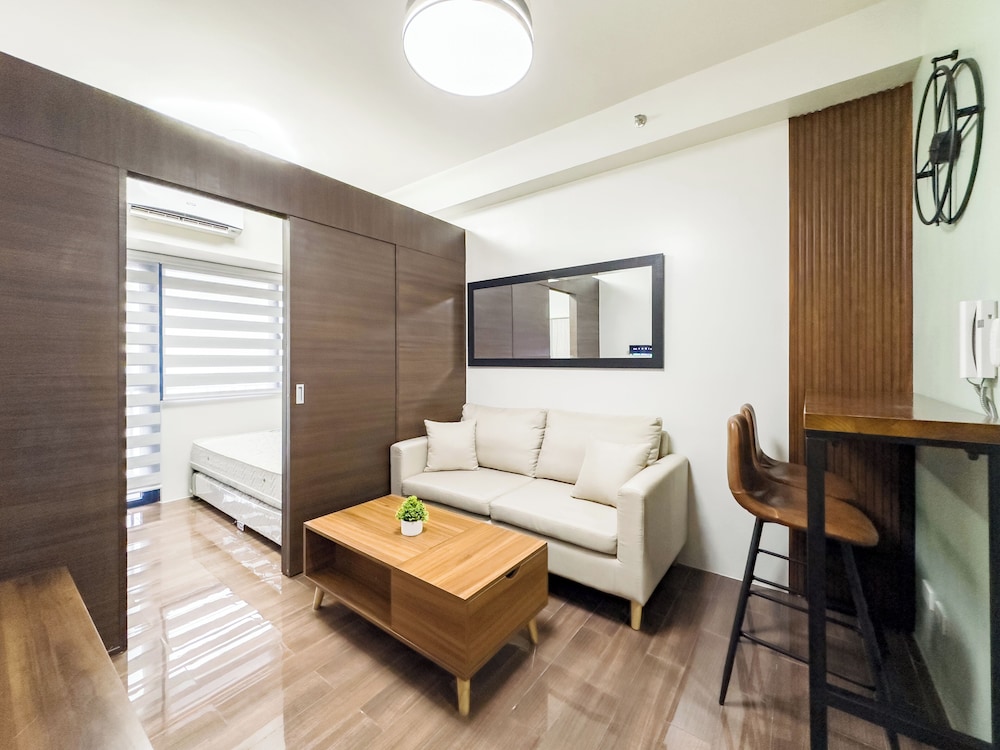 Executive Condo, Multiple Beds, Non Smoking, Balcony