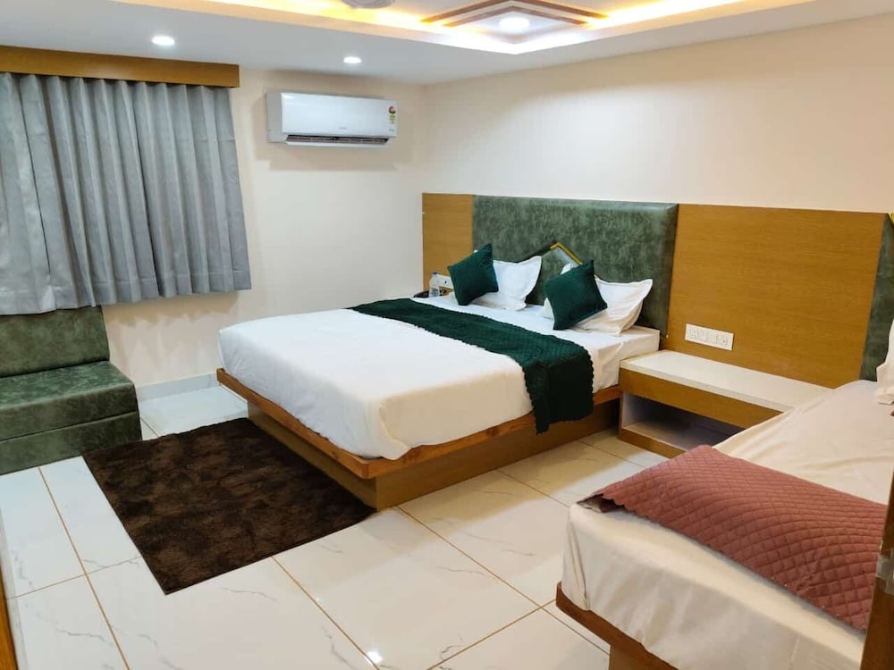 Classic Triple Room photo 3