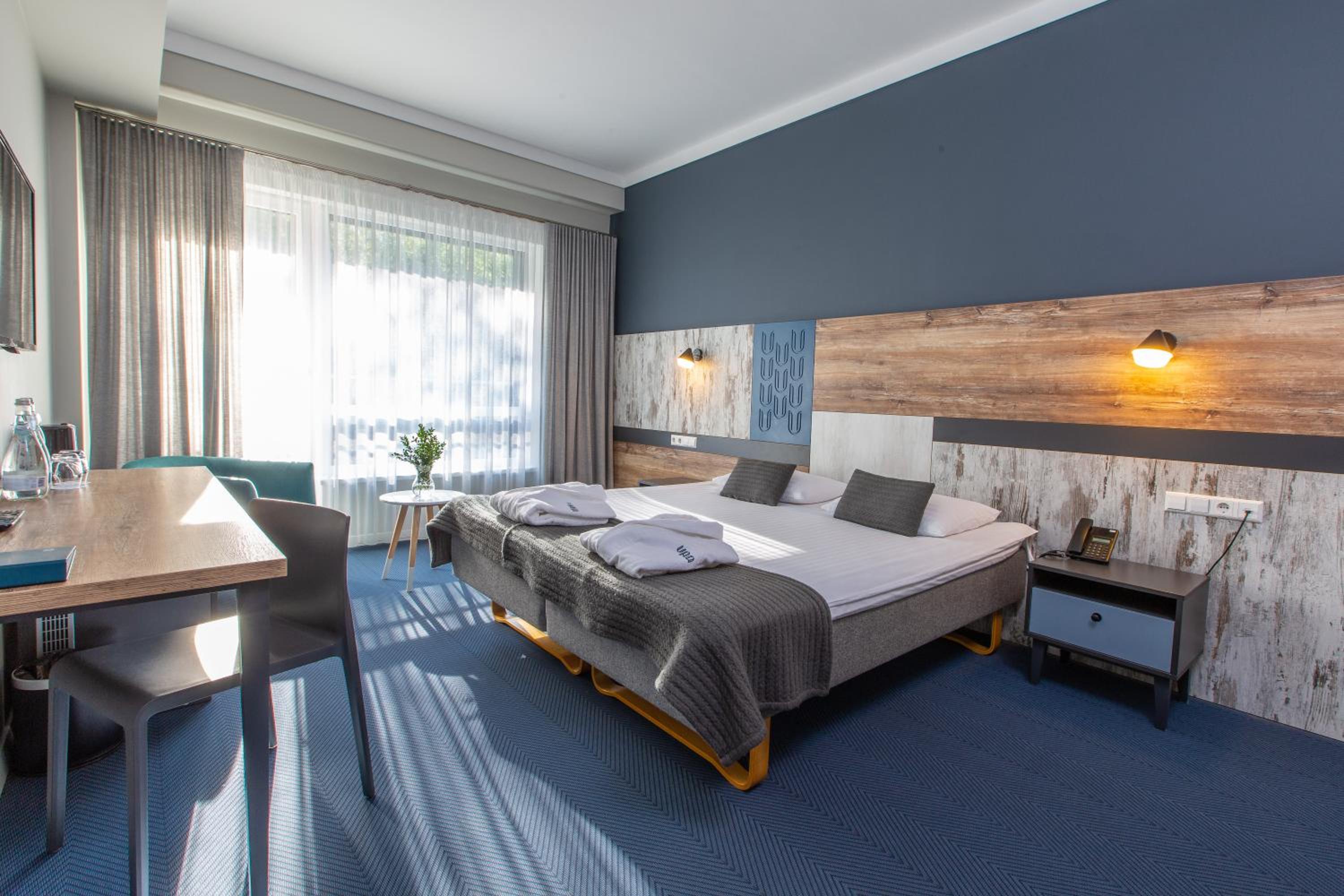 Double or Twin Room with ESCAPE Package 