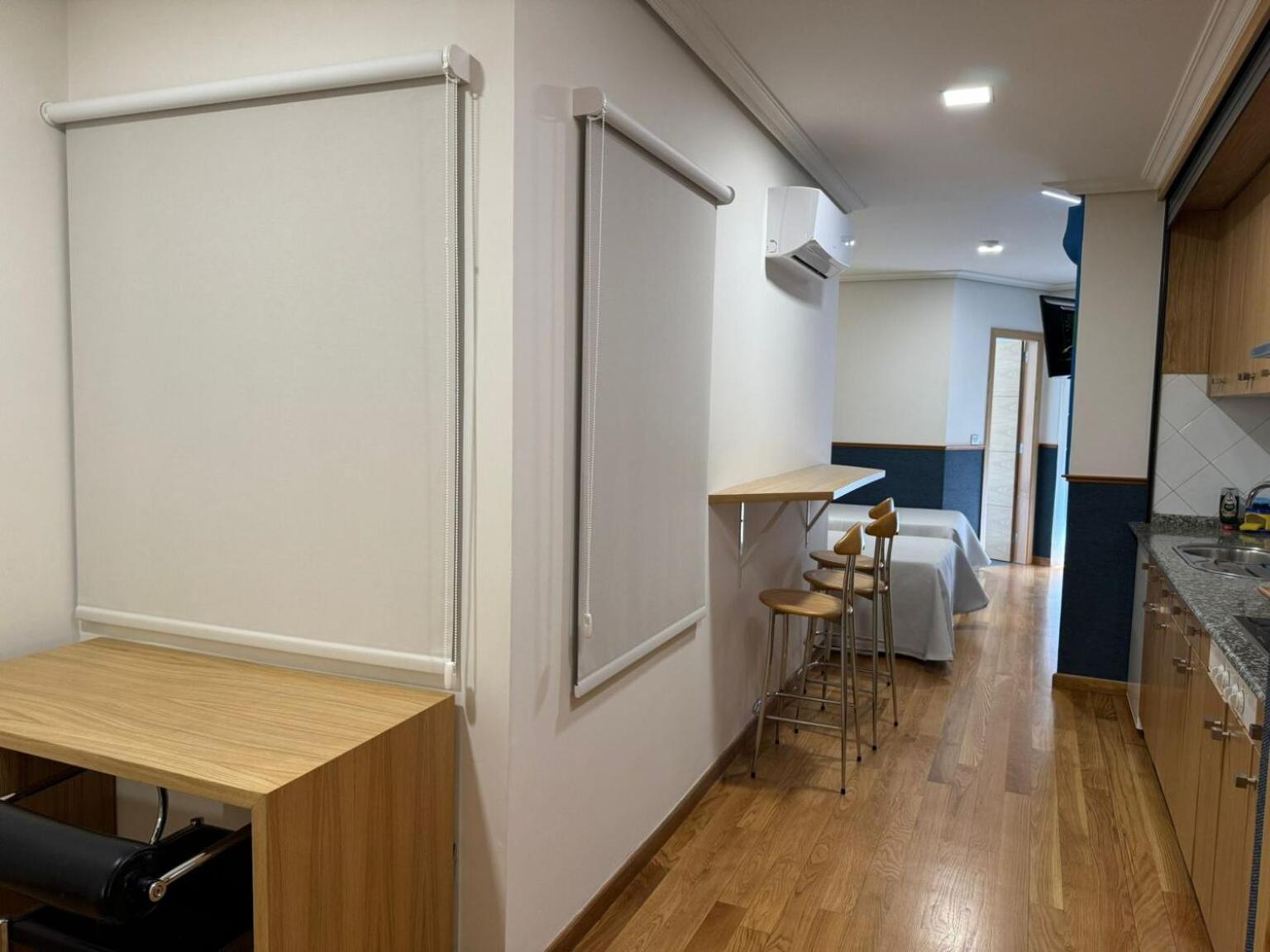 Studio (3 Adults) - Photo 2