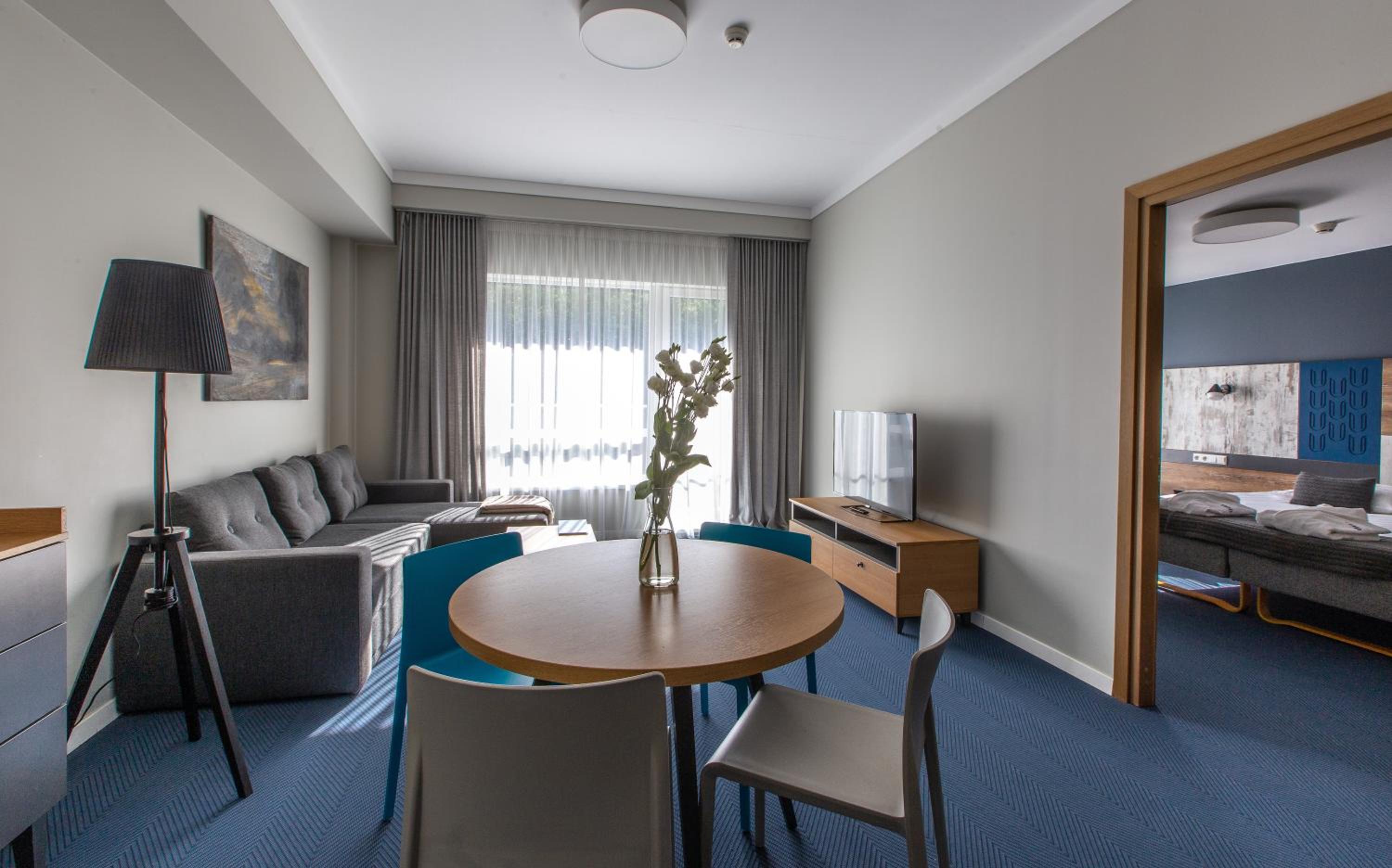 Suite with ESCAPE Package
