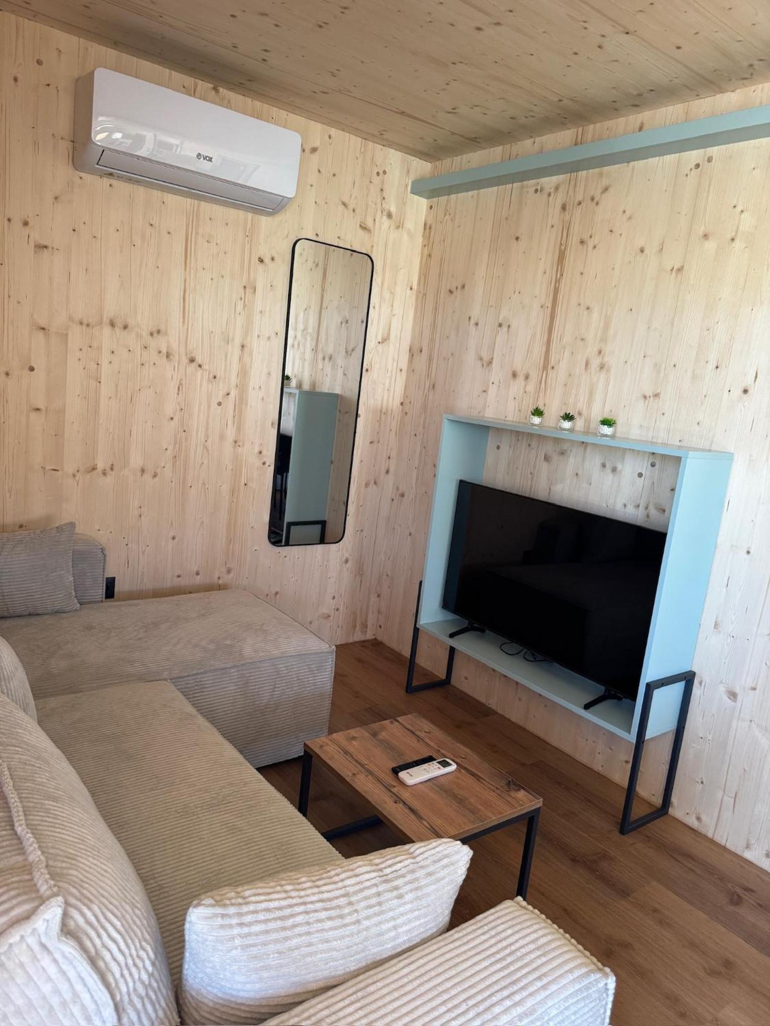Family Bungalow photo 3