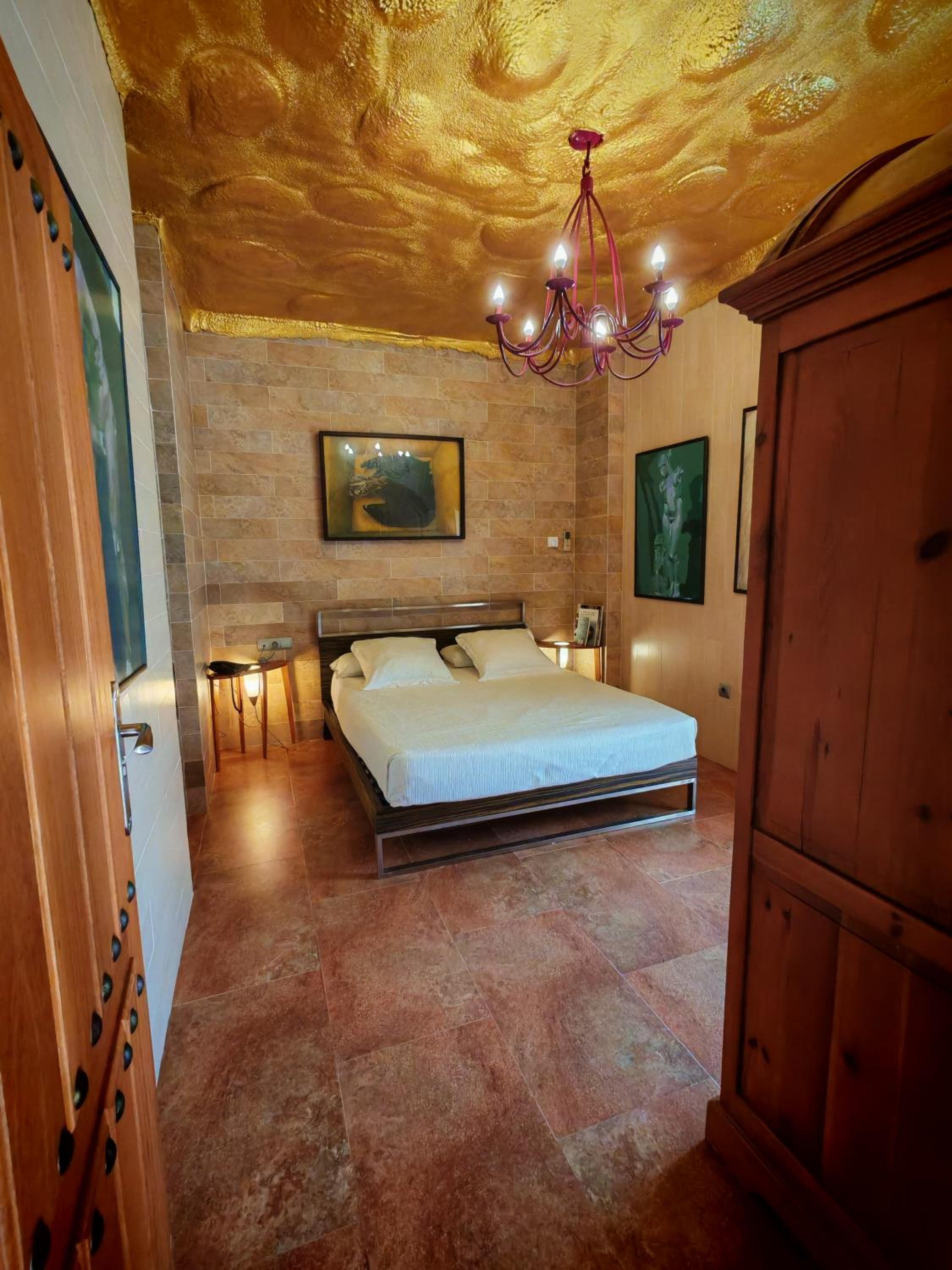 Double Room - Disability Access photo 2