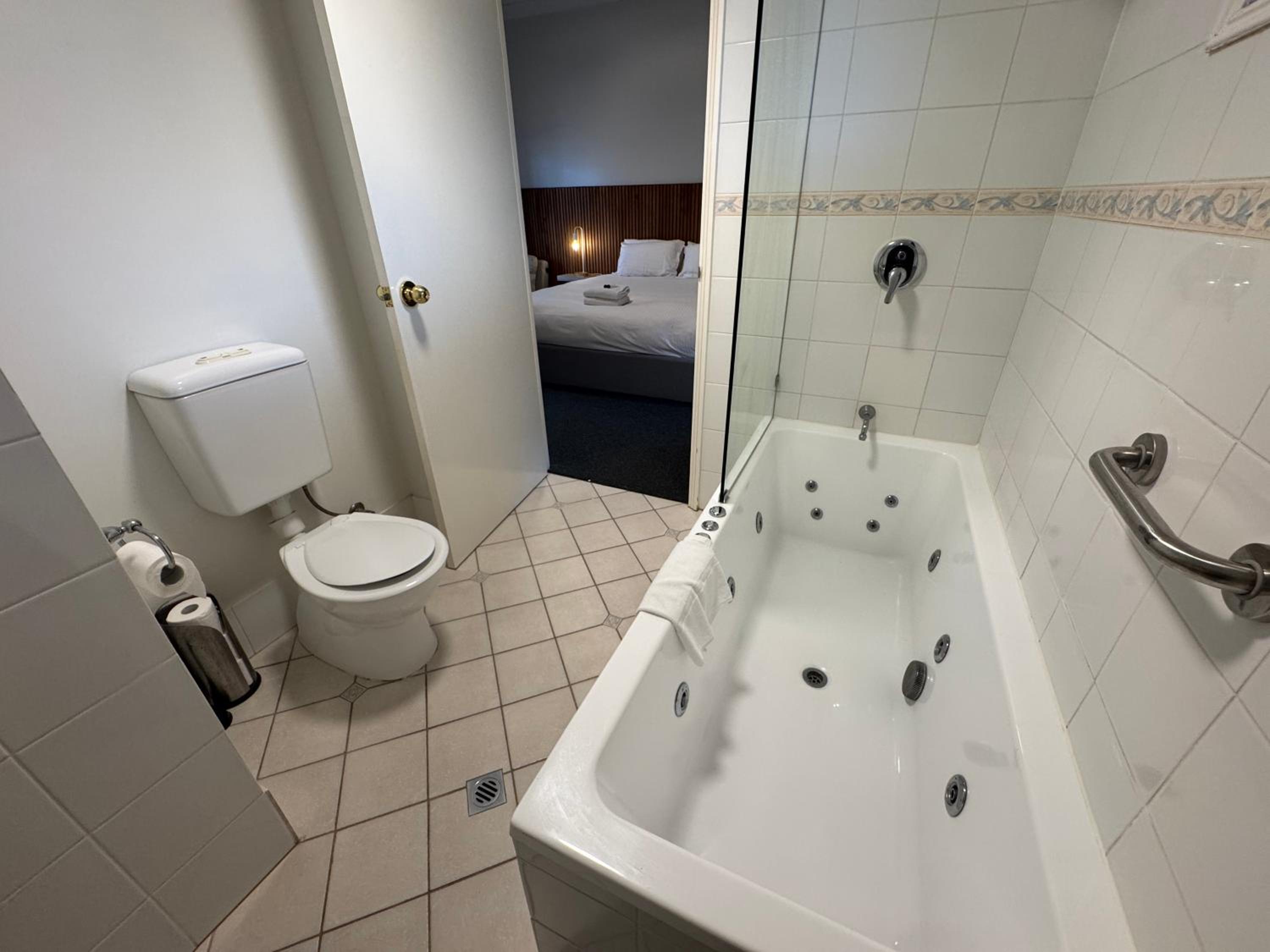 Superior King Room photo 1