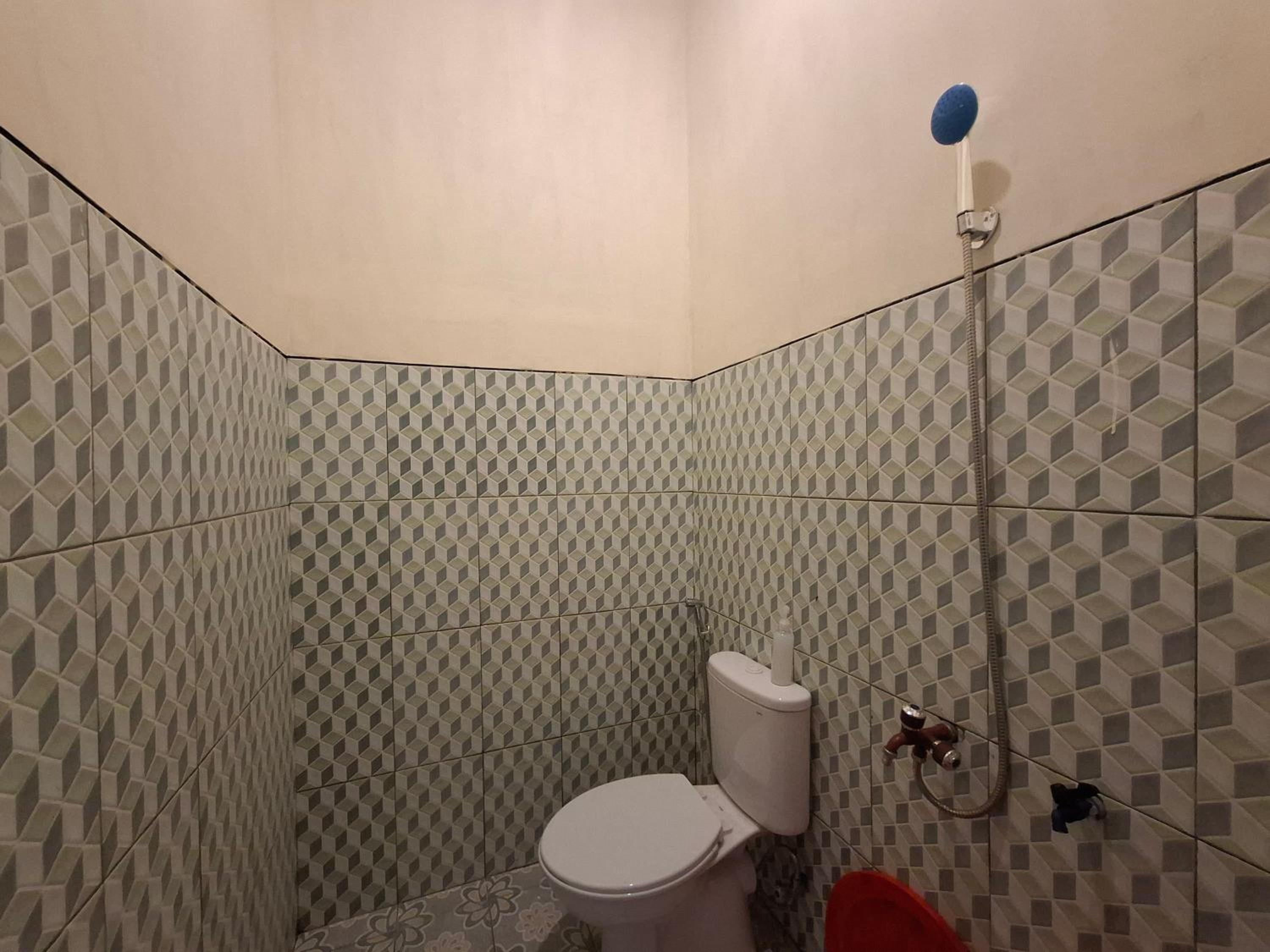 Family Room - Photo 8