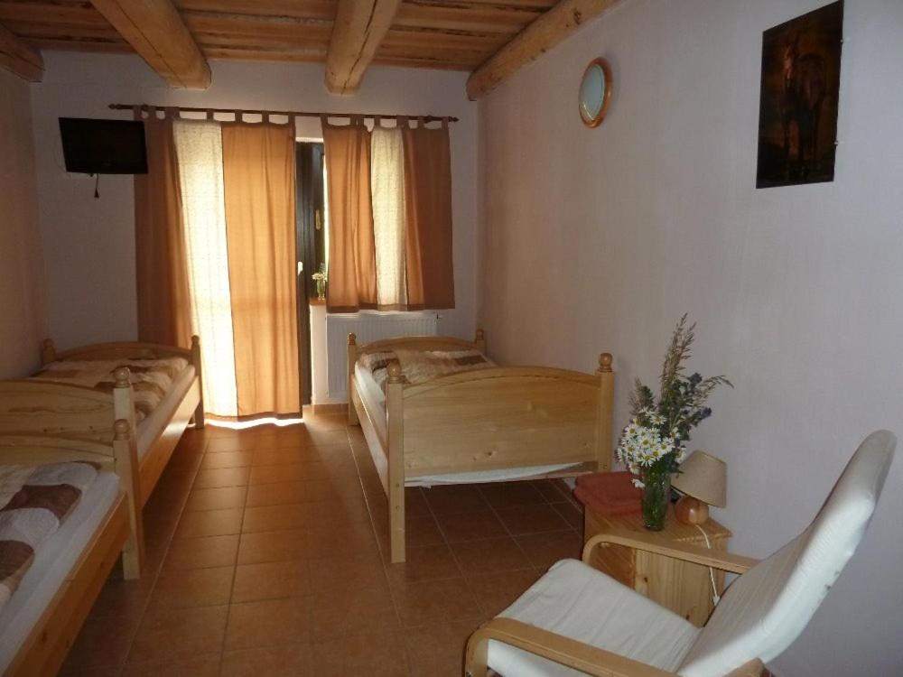 Deluxe Twin Room photo 1