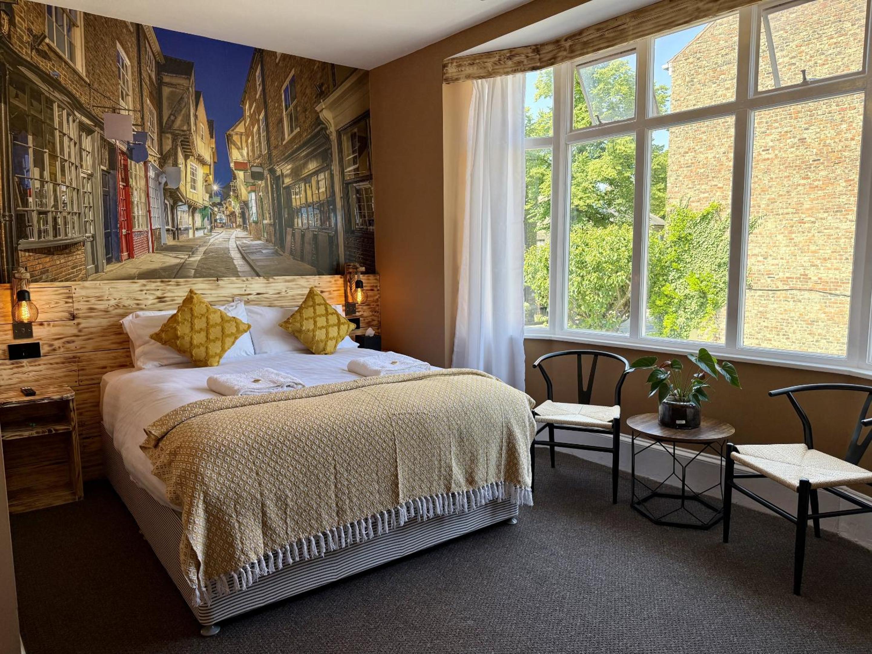 Superior King Room photo 1