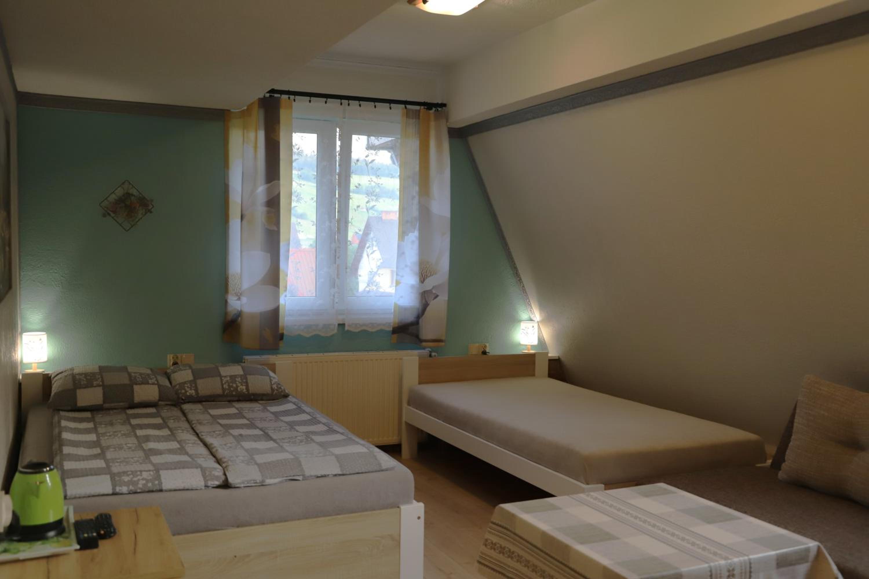 Triple Room with Private Bathroom