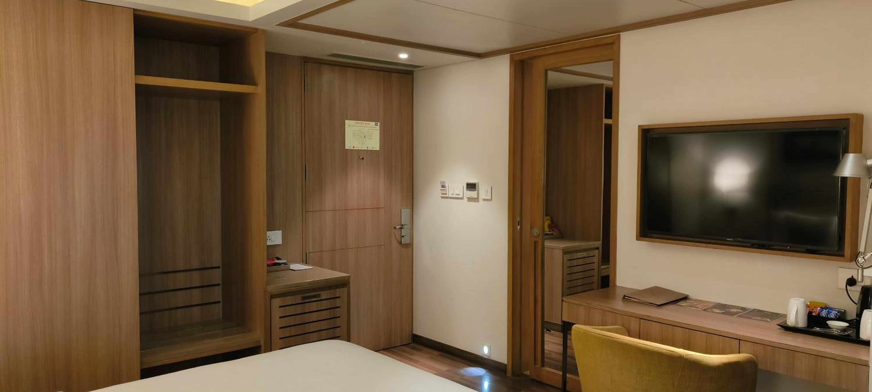 Deluxe Room Double Bed with Complimentary Happy Hours with 1+1 offer on selected beverages and 10% discount on Two Way Airport Transfers
