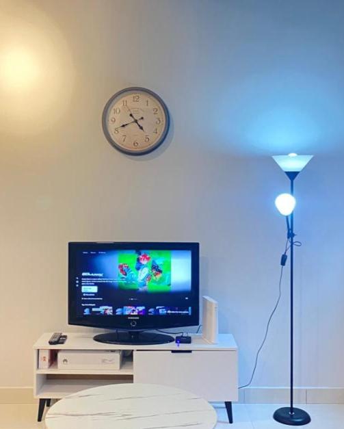Triple Room with City View