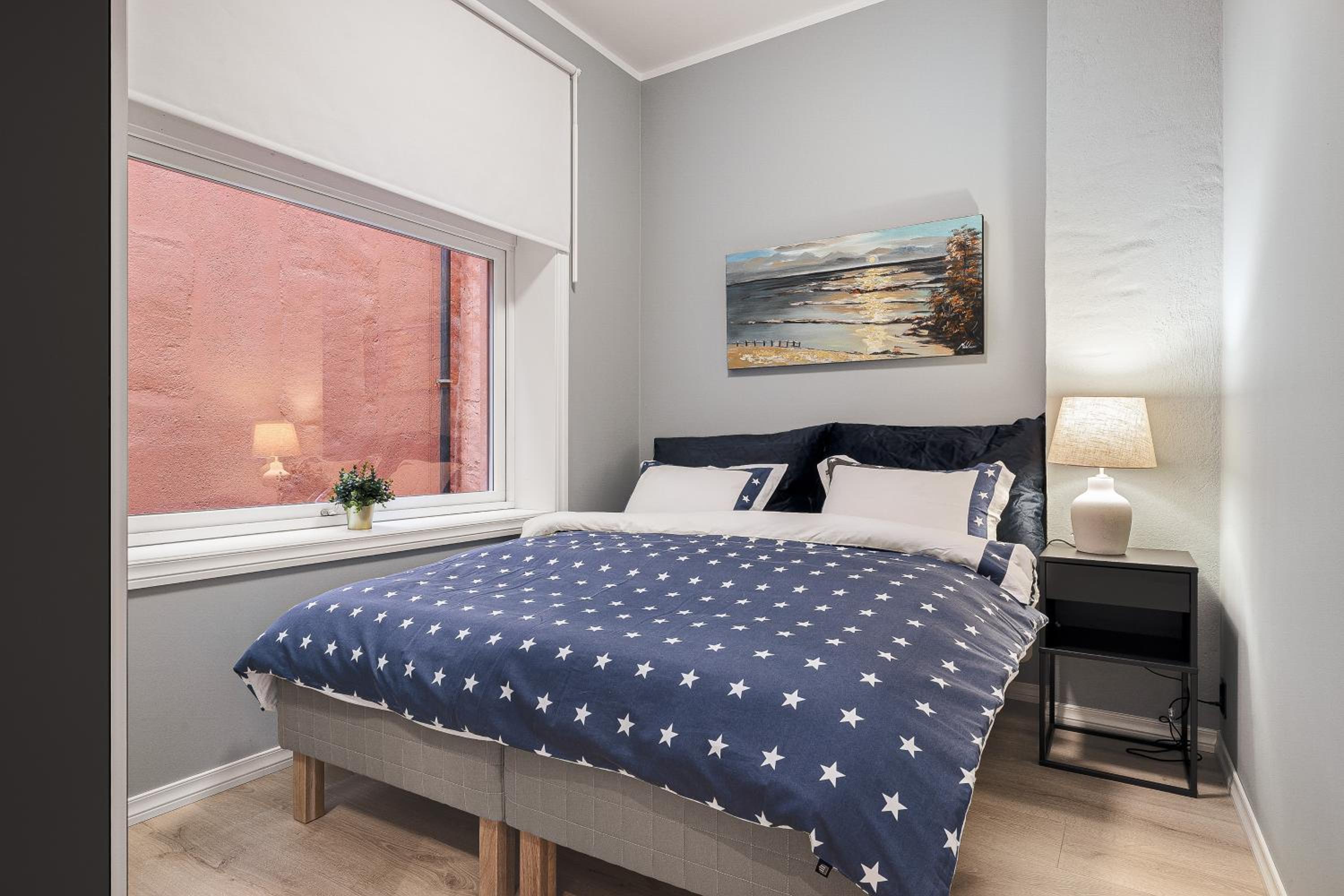 Two-Bedroom Apartment with City View photo 1