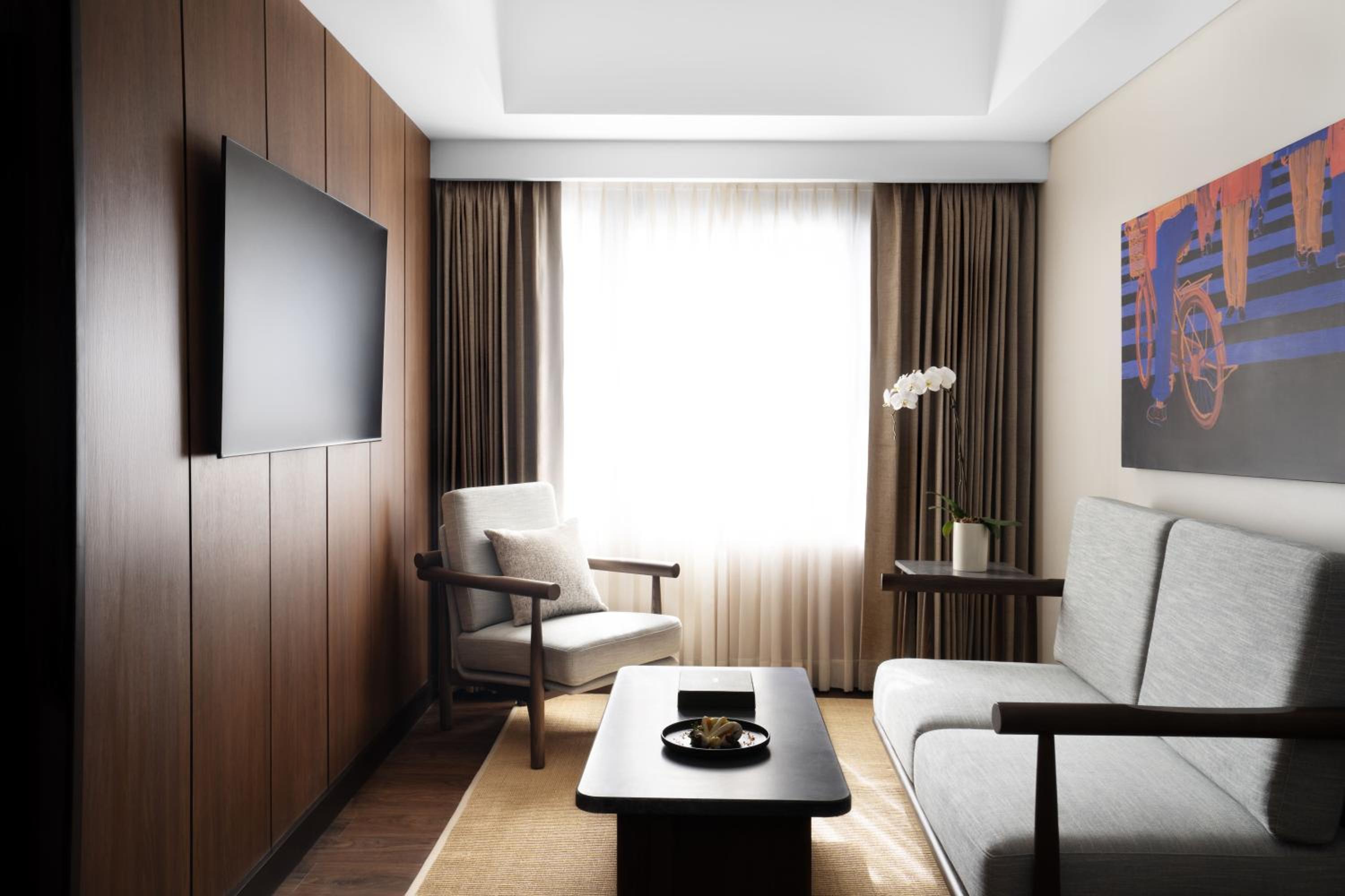 1 King Bed, One-Bedroom Suite with Living Area and Lounge Access - Photo 6