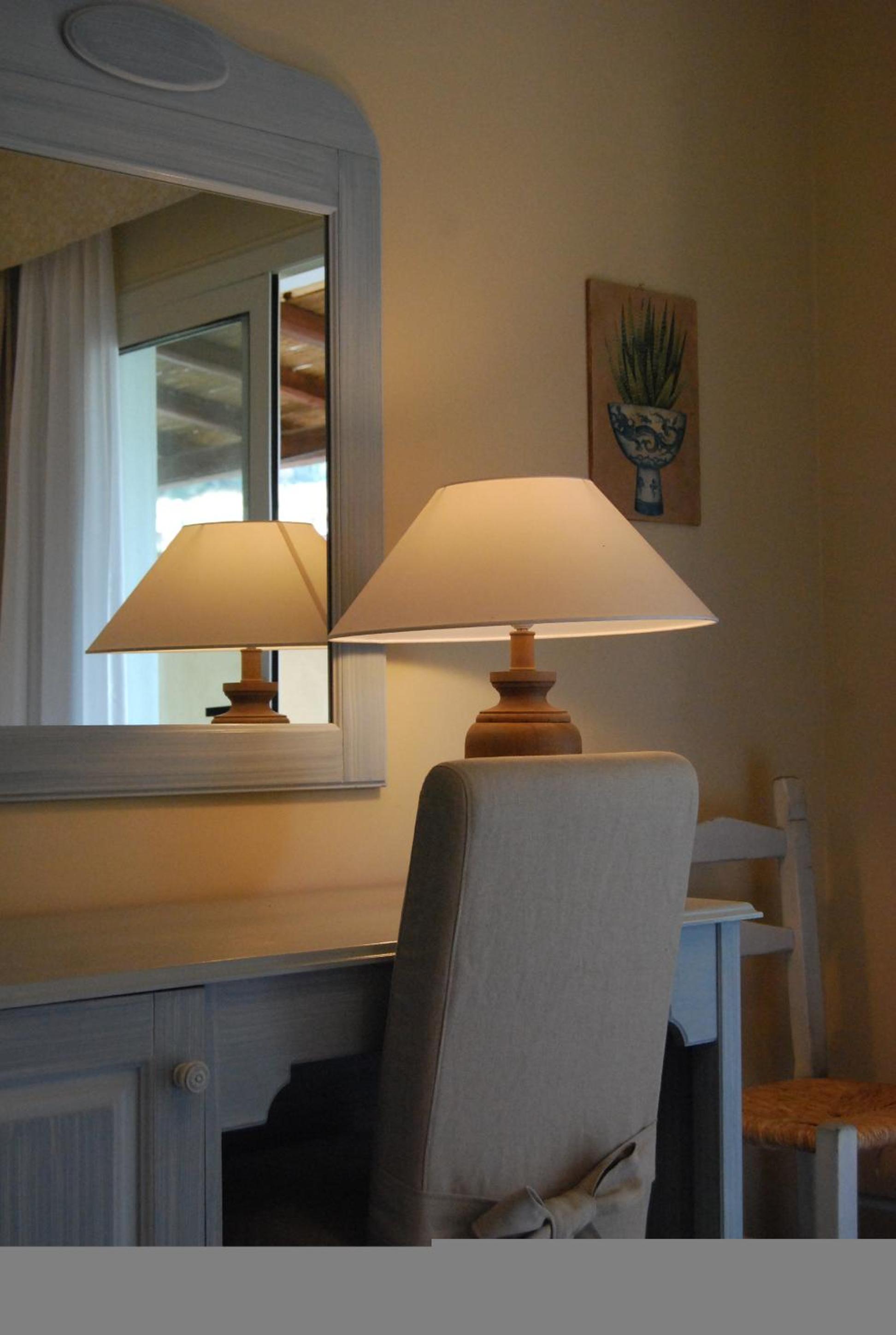 Classic Double Room - Photo 9