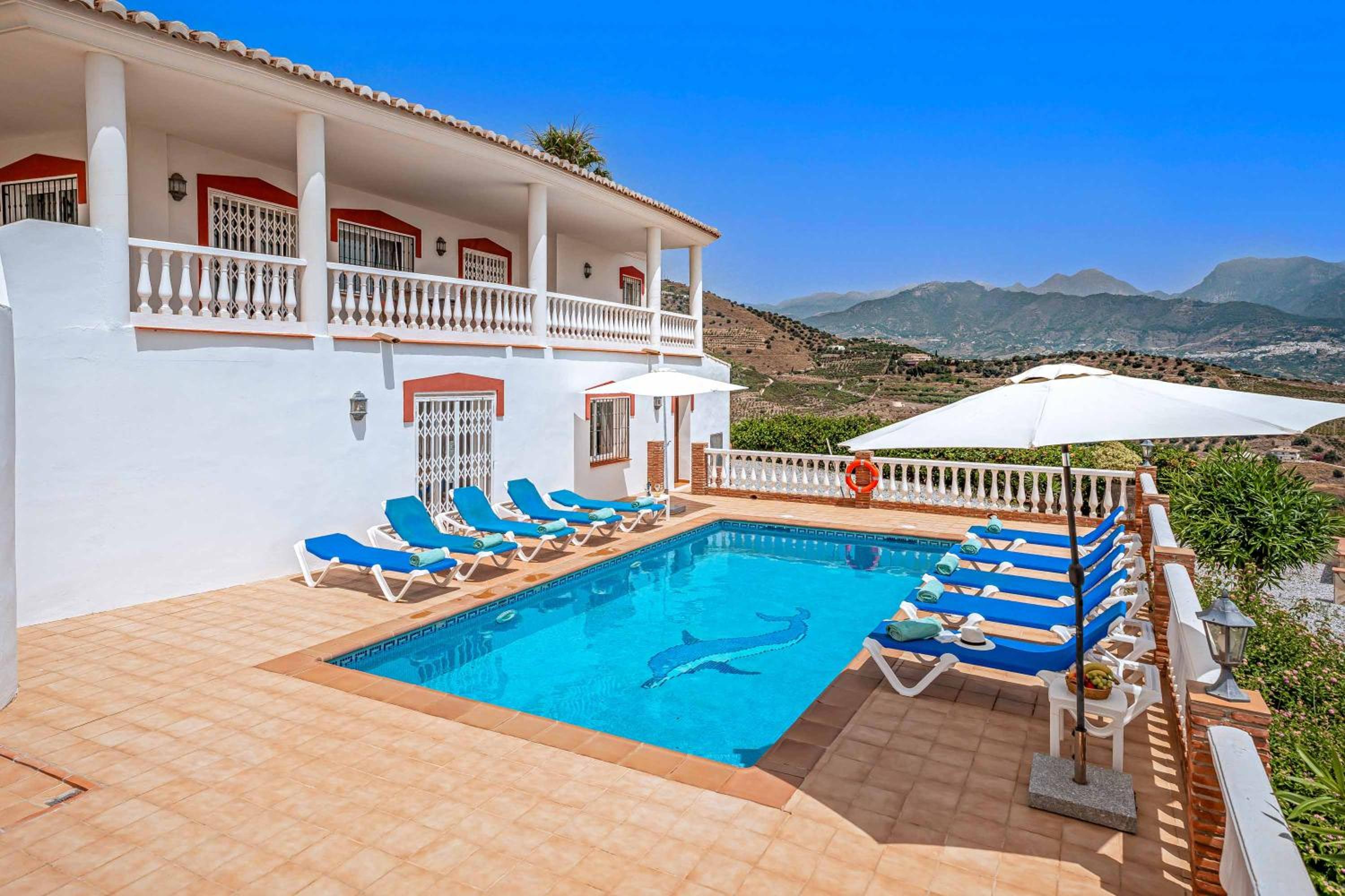 Villa de cinco habitaciones
