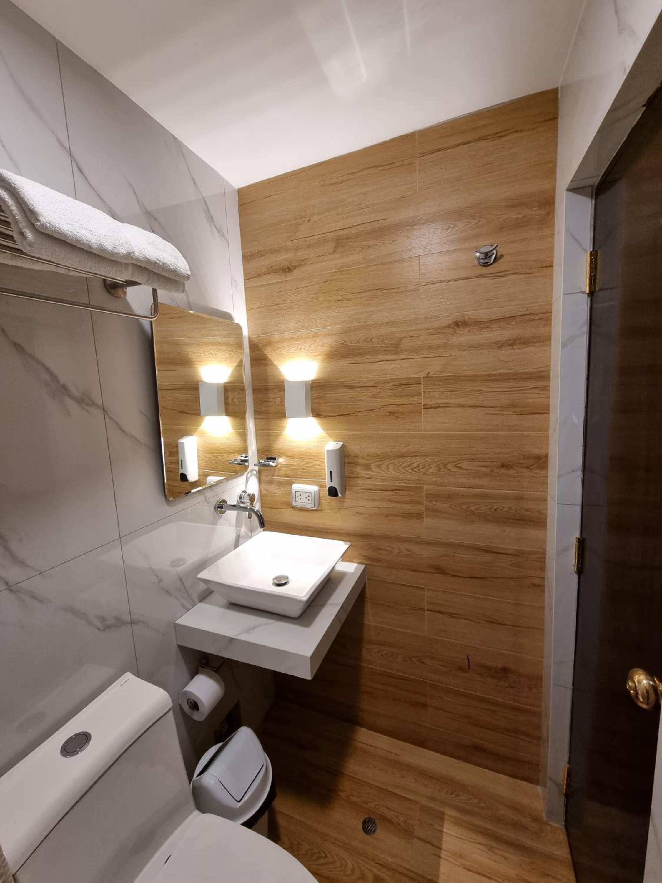 Executive Triple Room photo 2