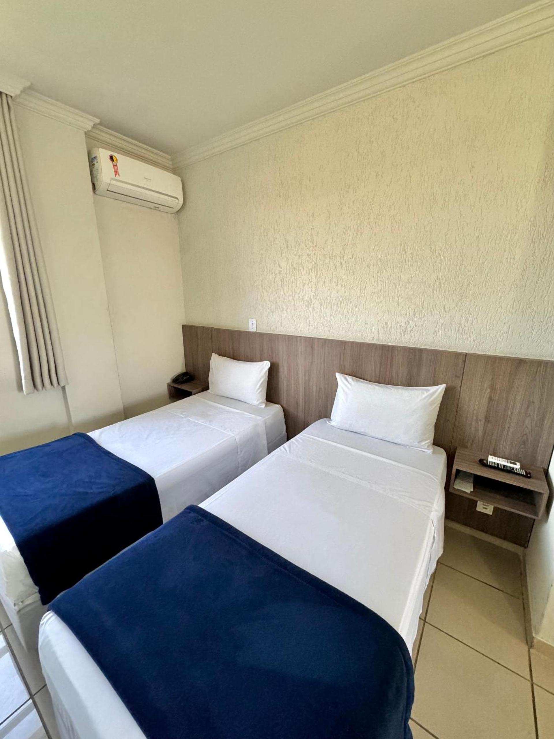 Standard Twin Room photo 1