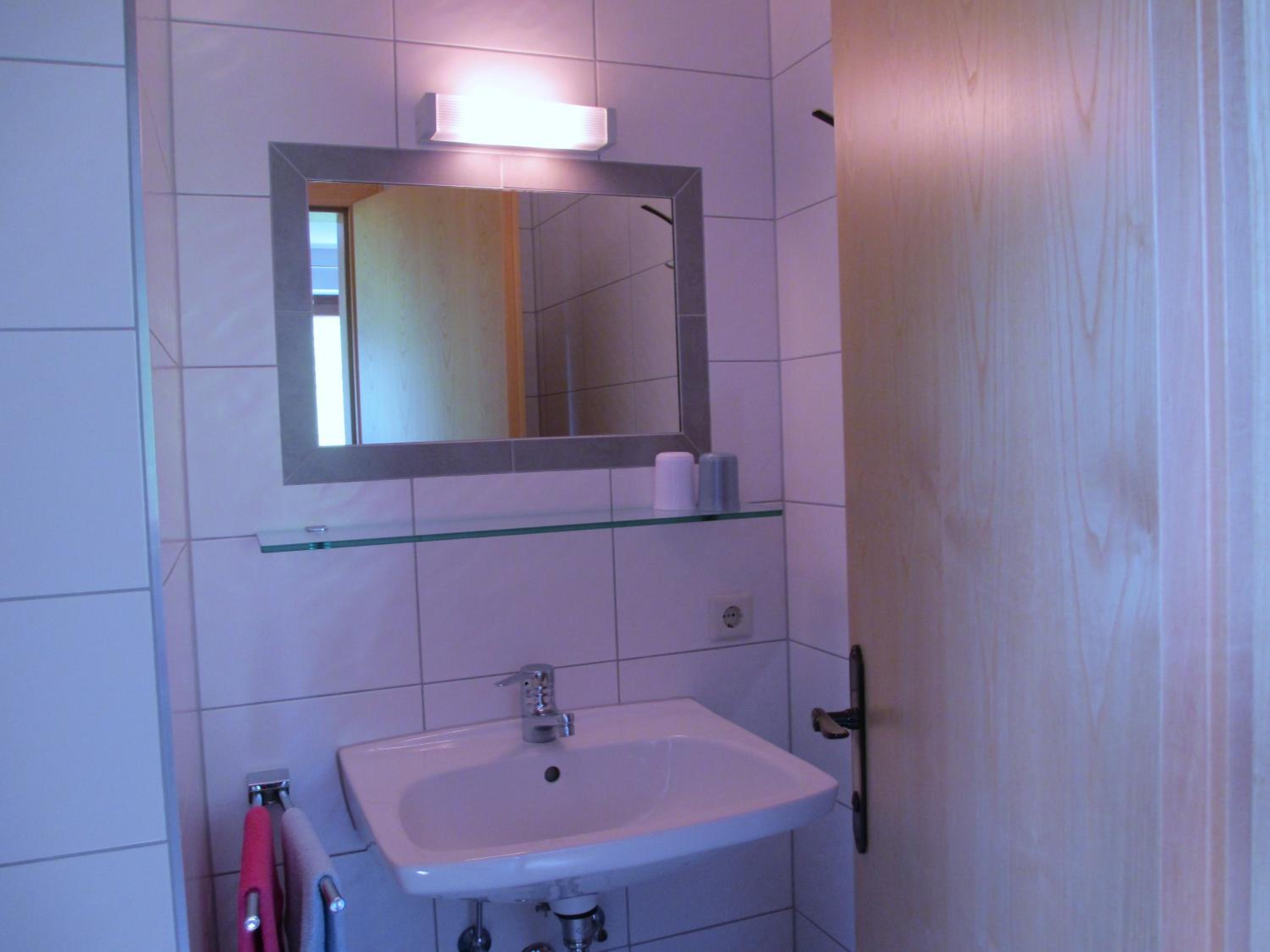 Apartment with Balcony photo 3
