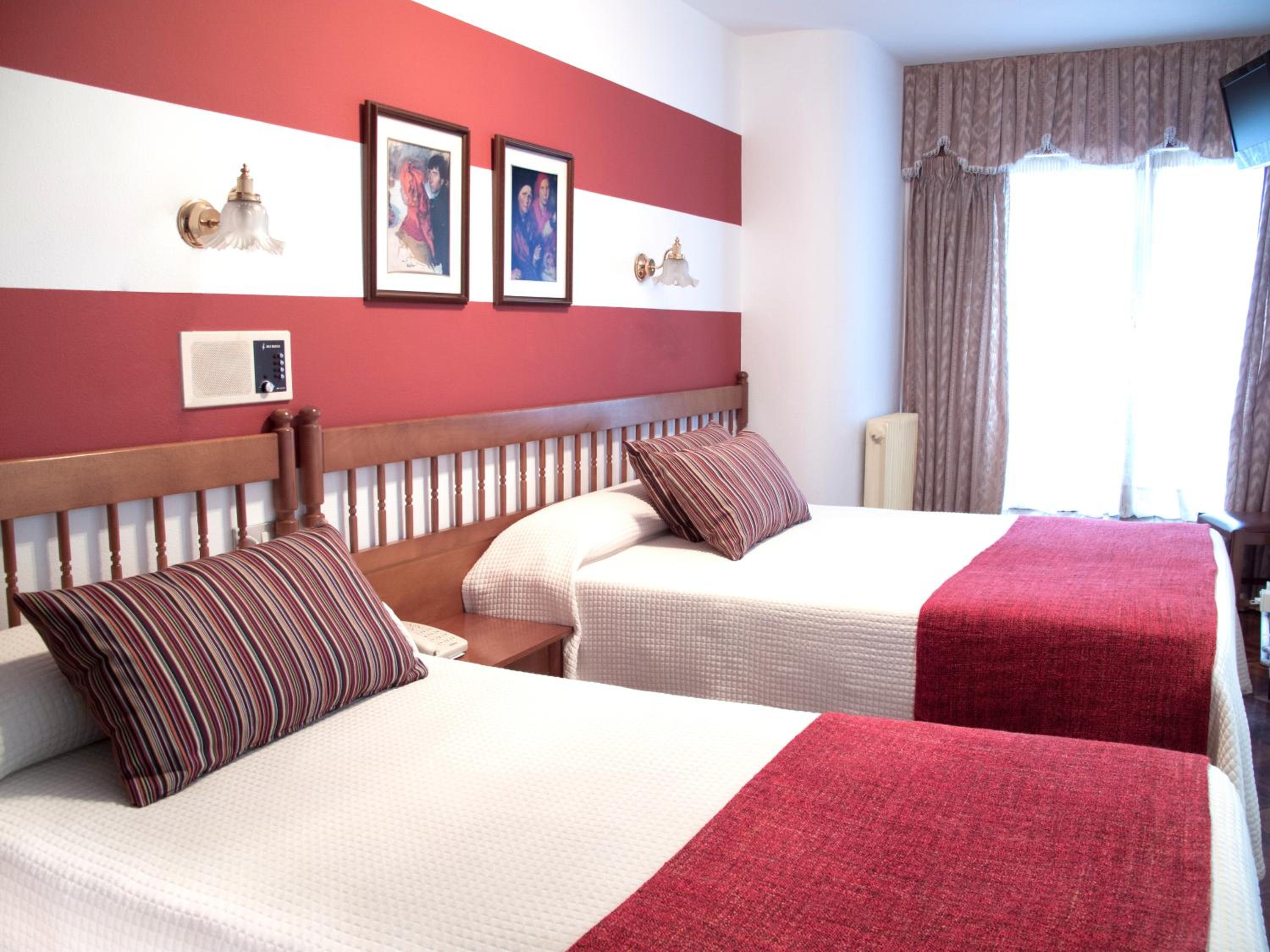 Triple Room - Photo 4