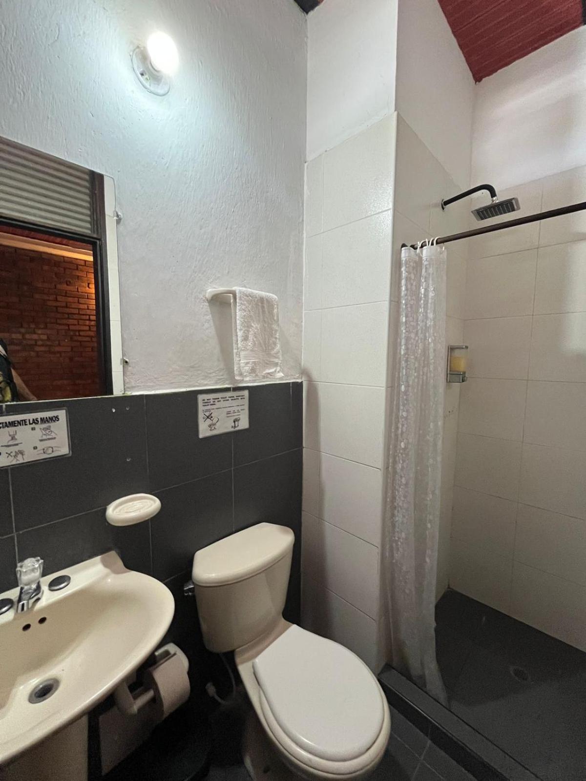 Standard Triple Room photo 2