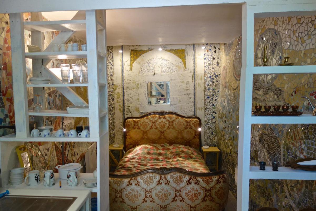 Mosaic (2 Adults) photo 2