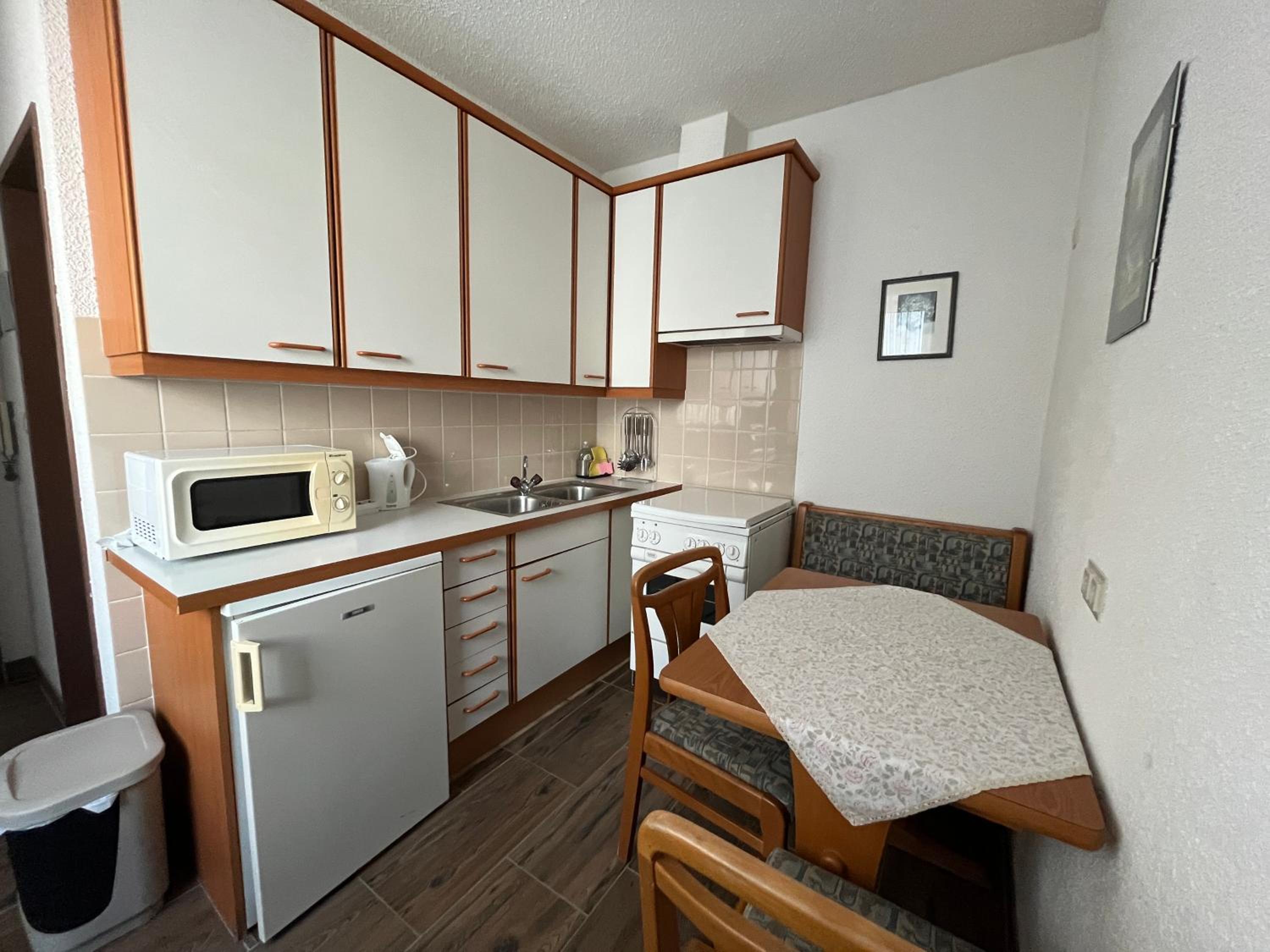 King Studio with Sofa Bed