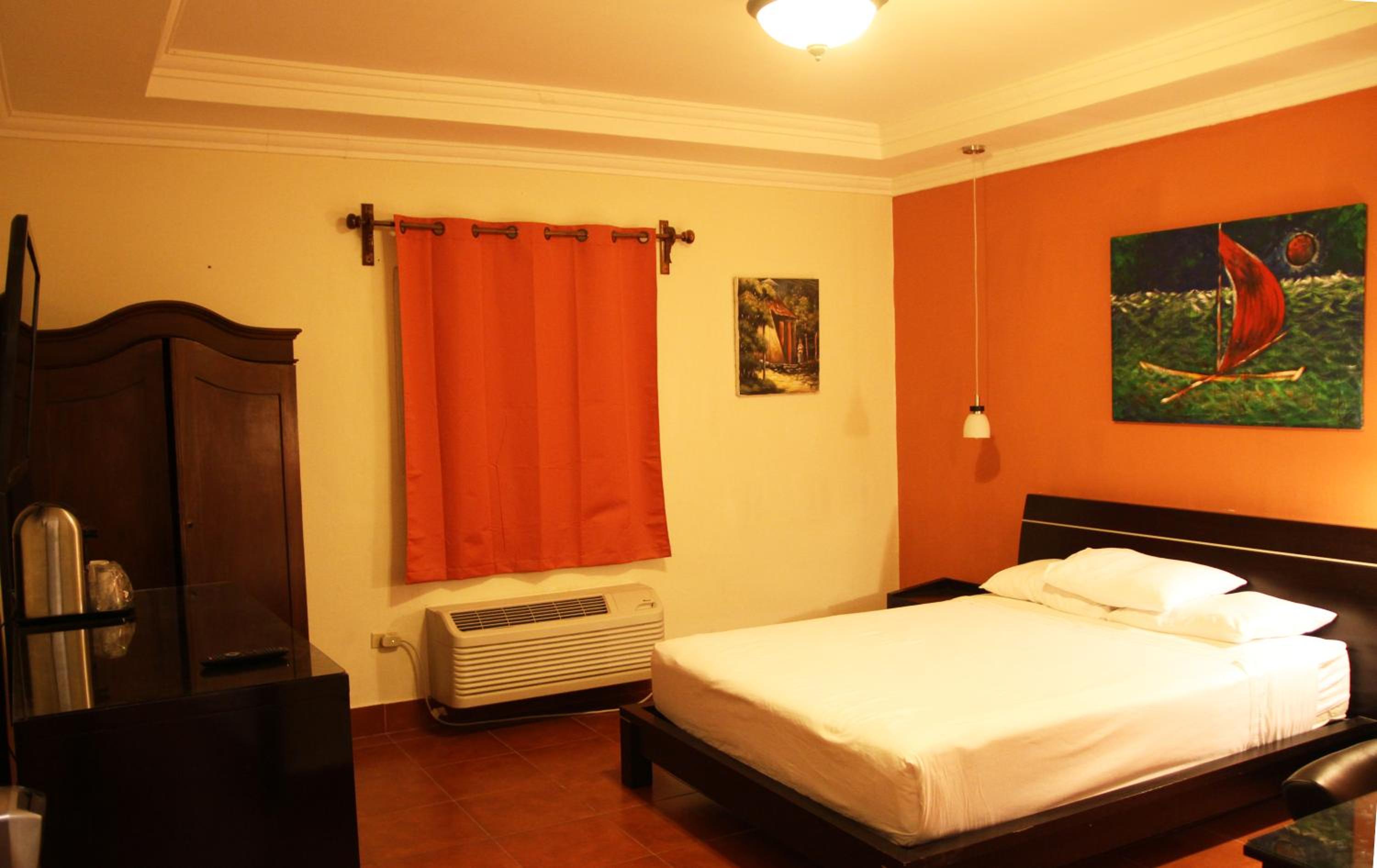 Deluxe Queen Room photo 3