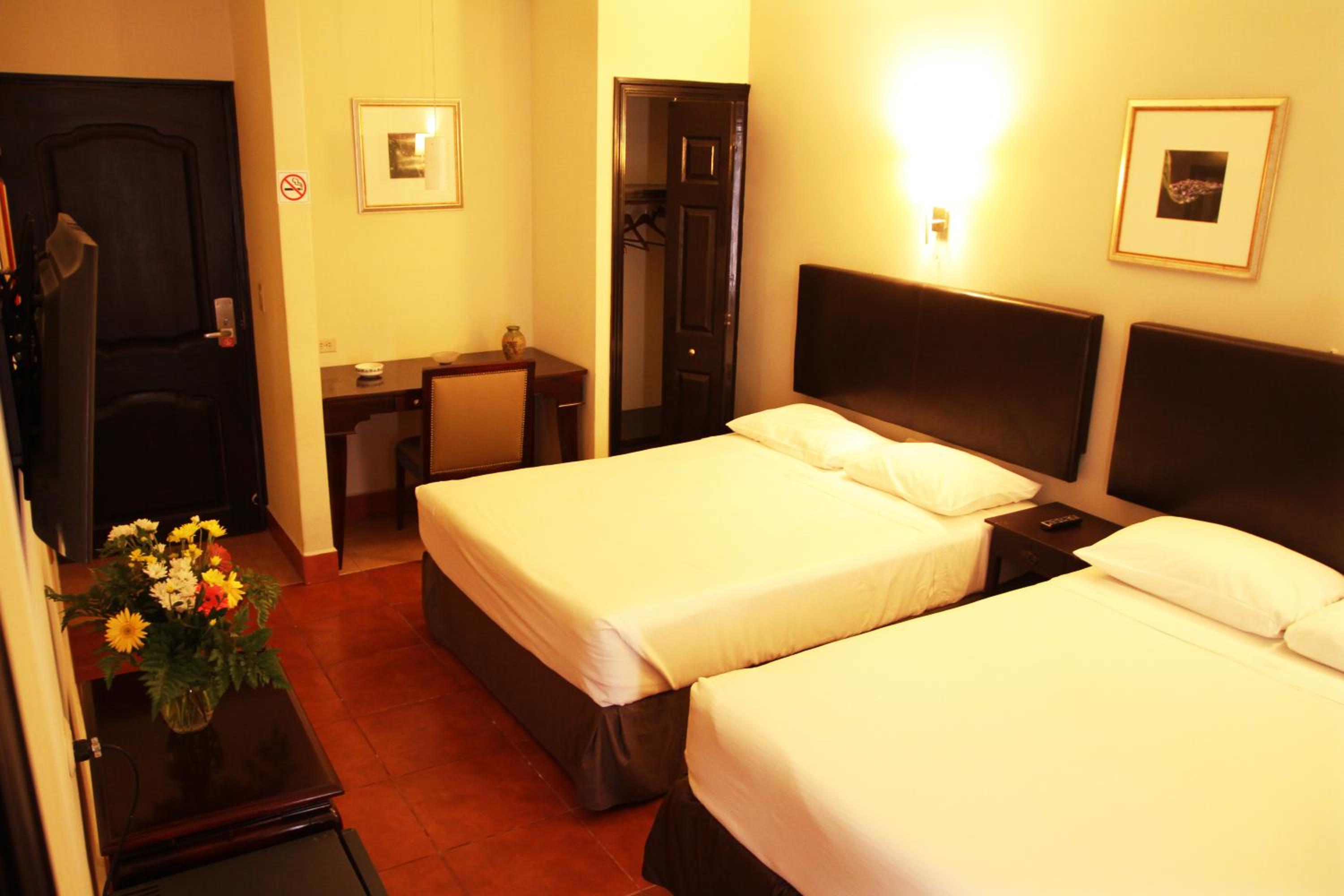 Deluxe Double or Twin Room photo 1