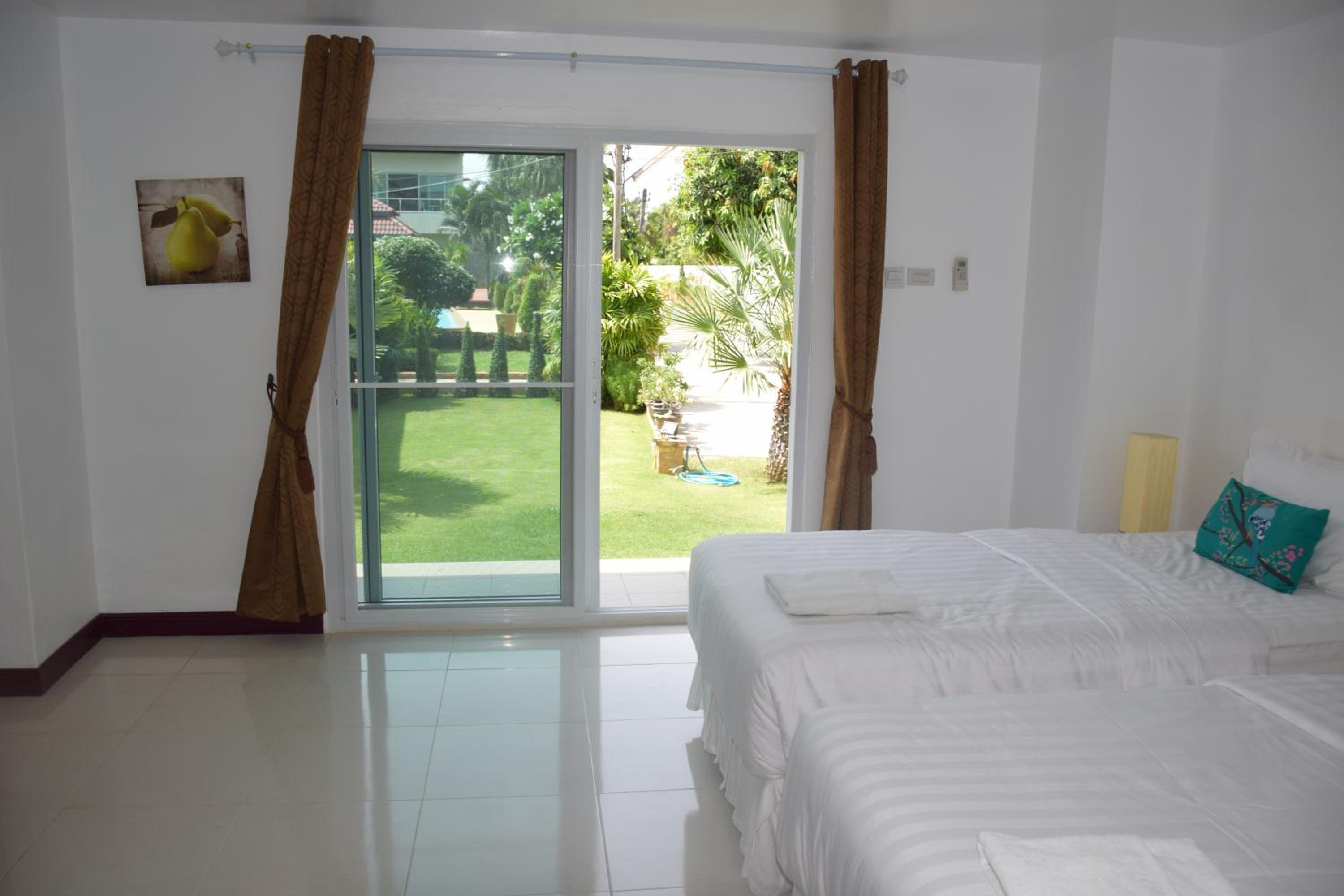 Deluxe Double Room "Lupine" with Garden View photo 3