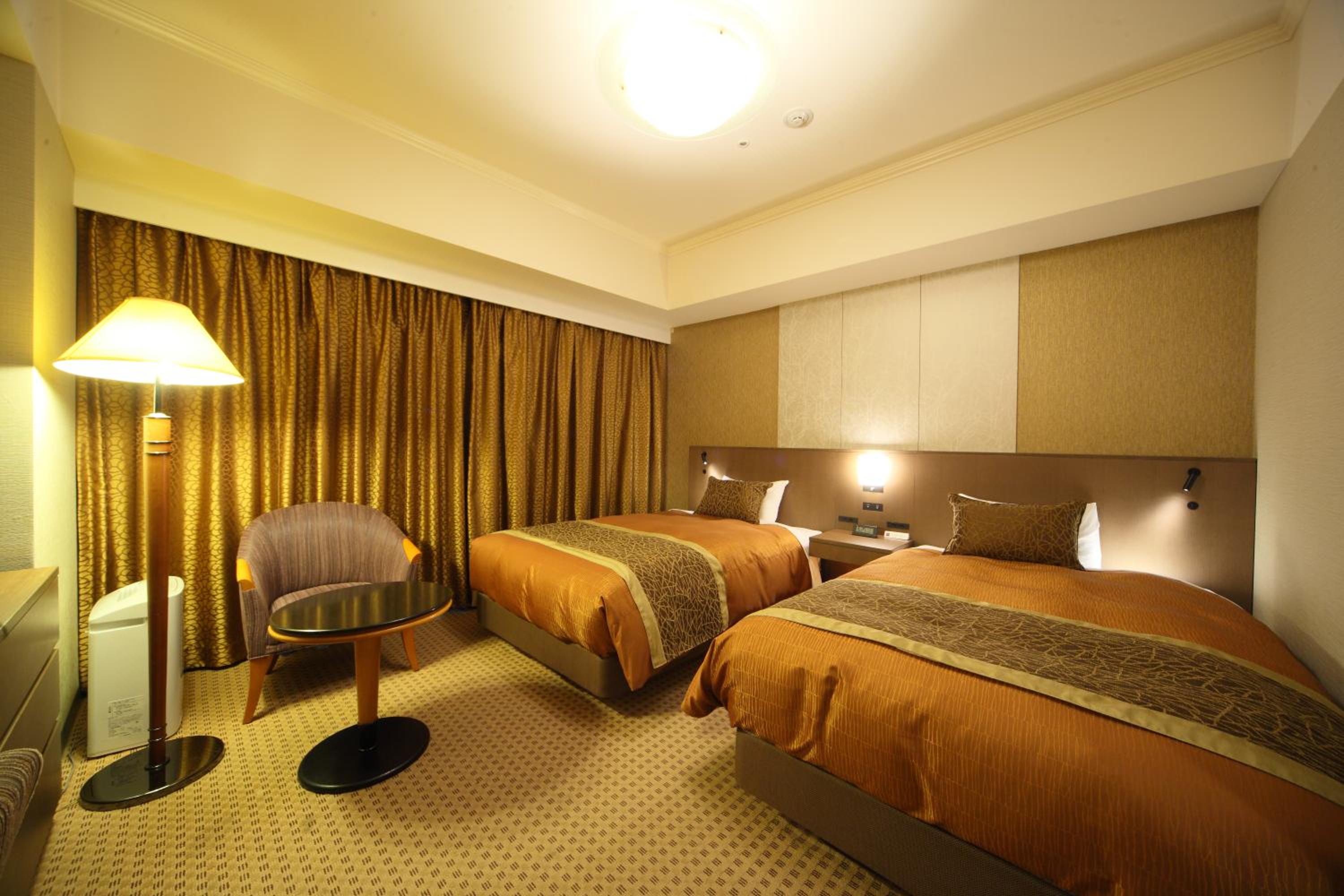 Standard Twin Room - Non-Smoking photo 2
