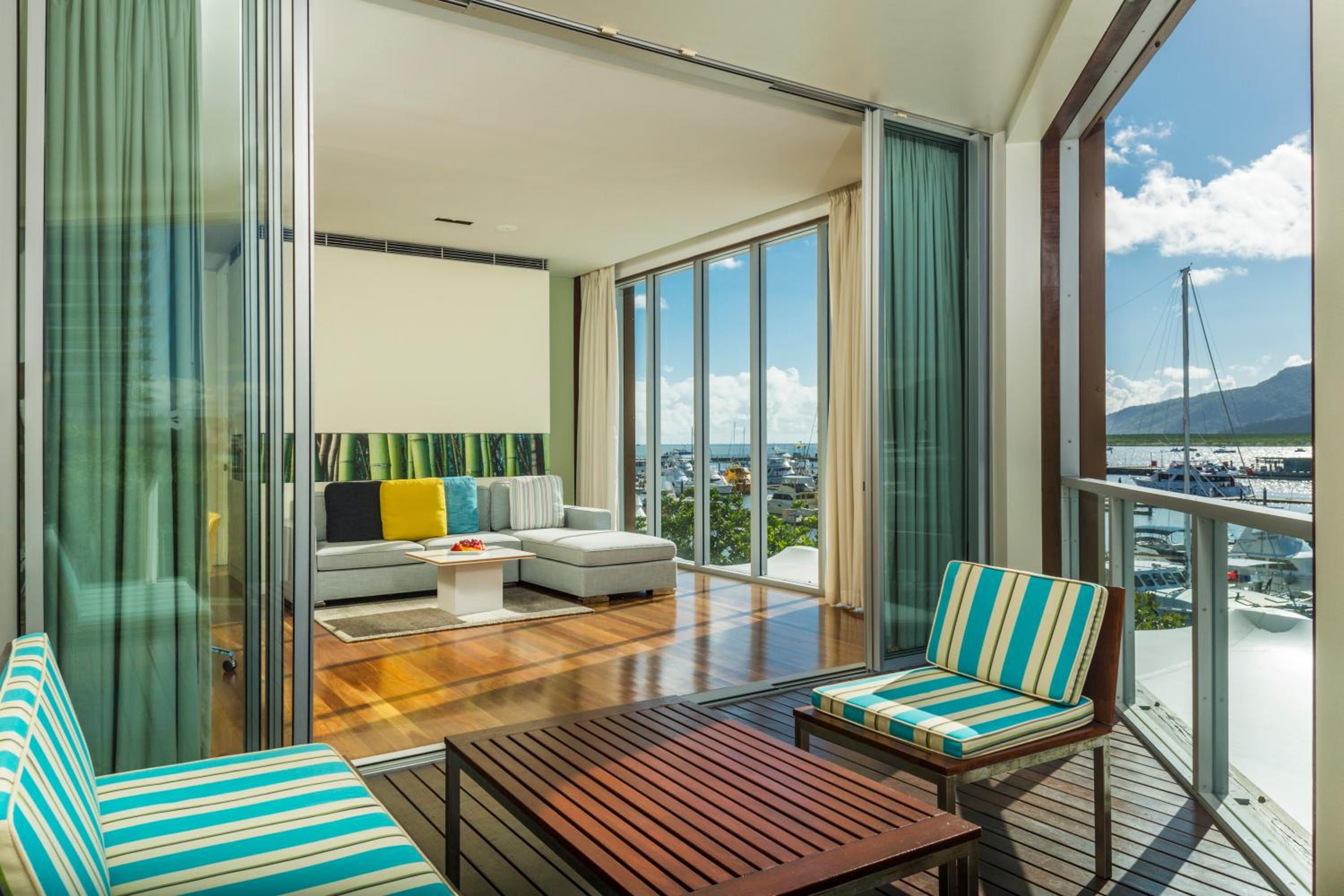 Horizon Club One Bedroom Suite - Photo 11