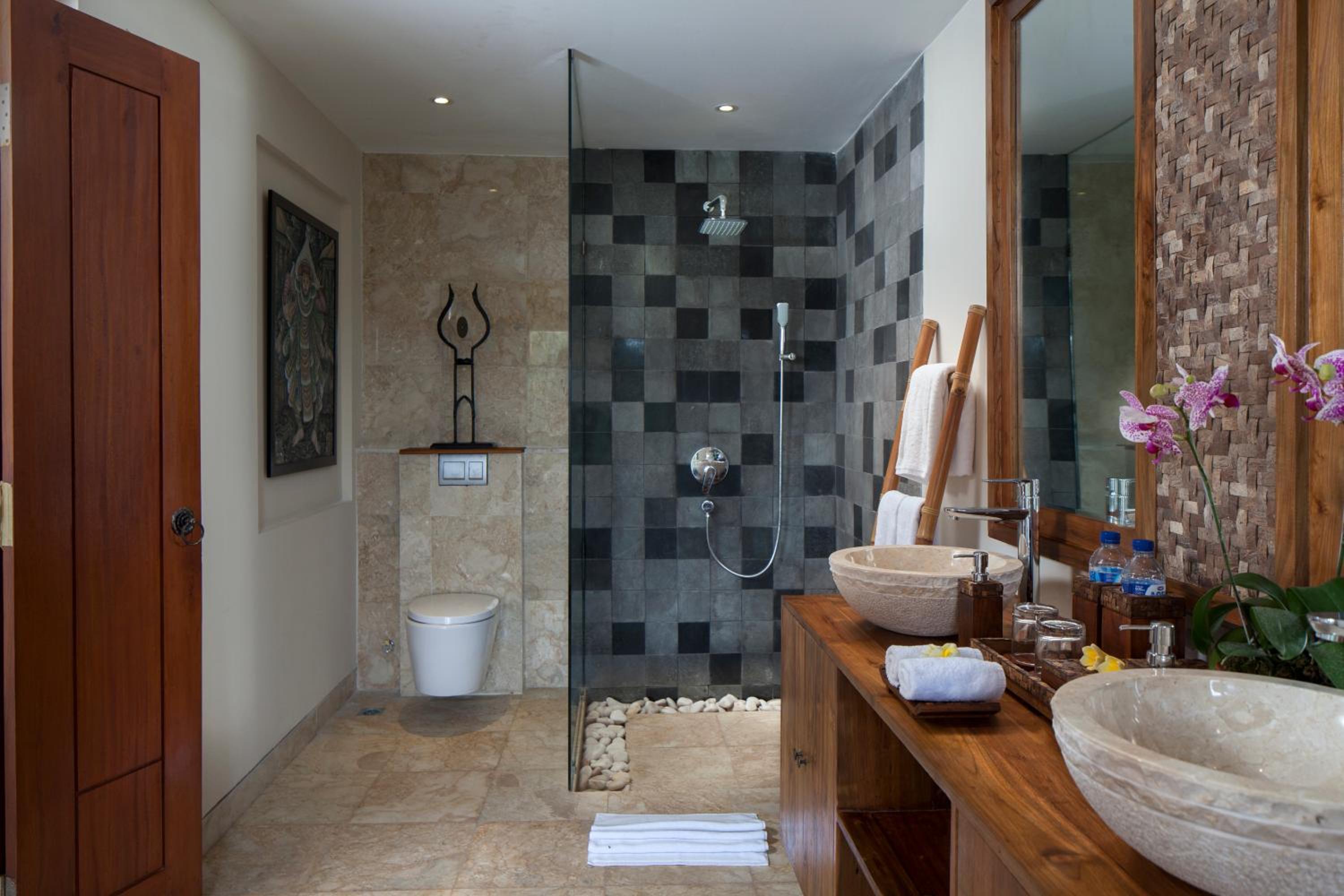 Early Booker Hot Deal - Deluxe Double or Twin Room photo 2