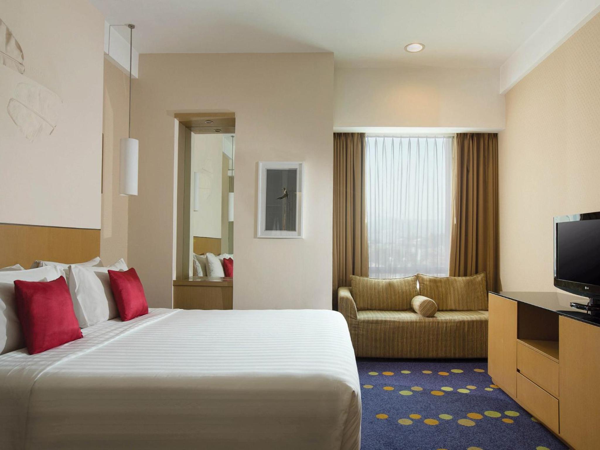 Junior Suite - Photo 1