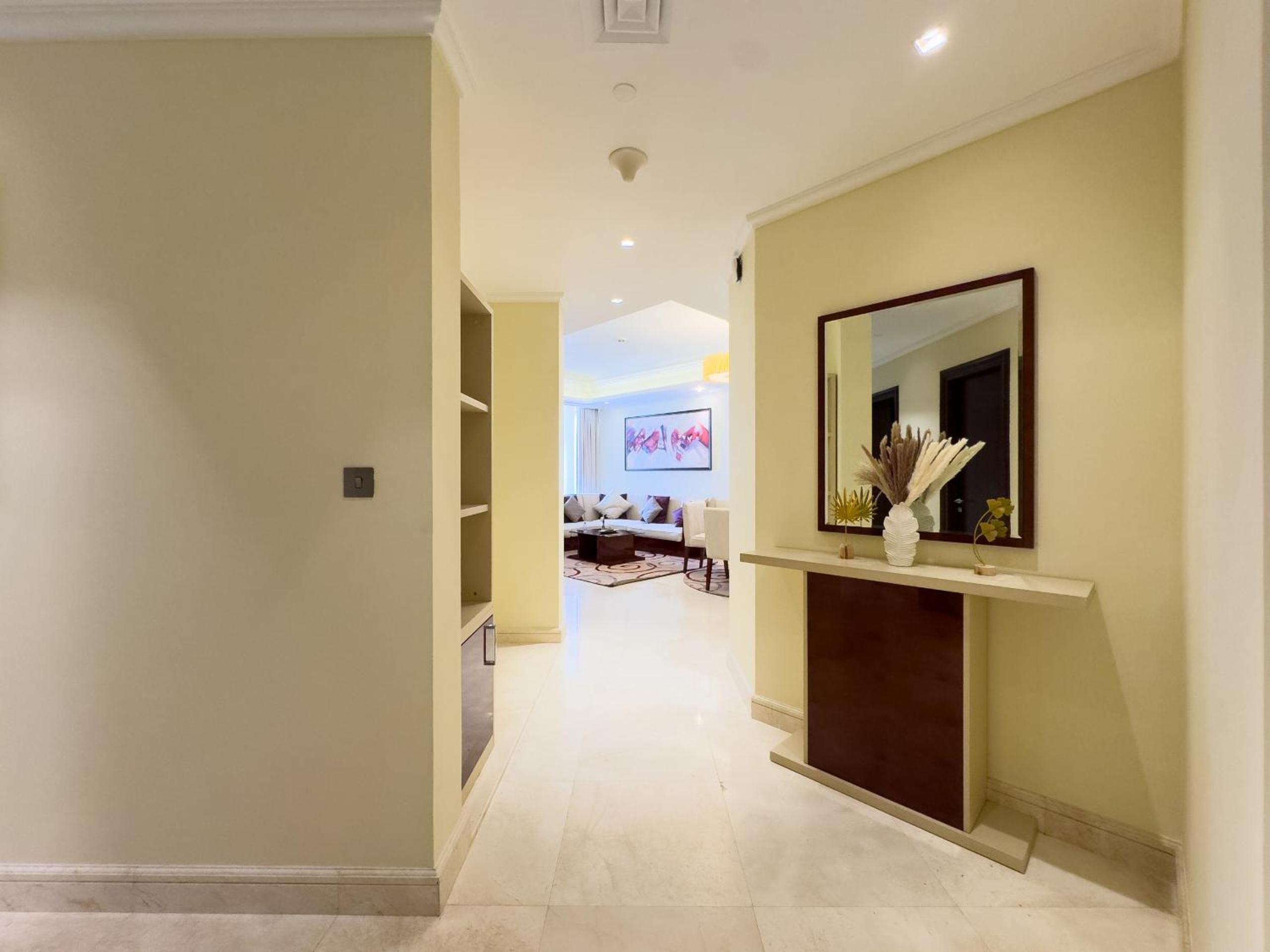Two-Bedroom Apartment with Terrace and Sea View photo 3